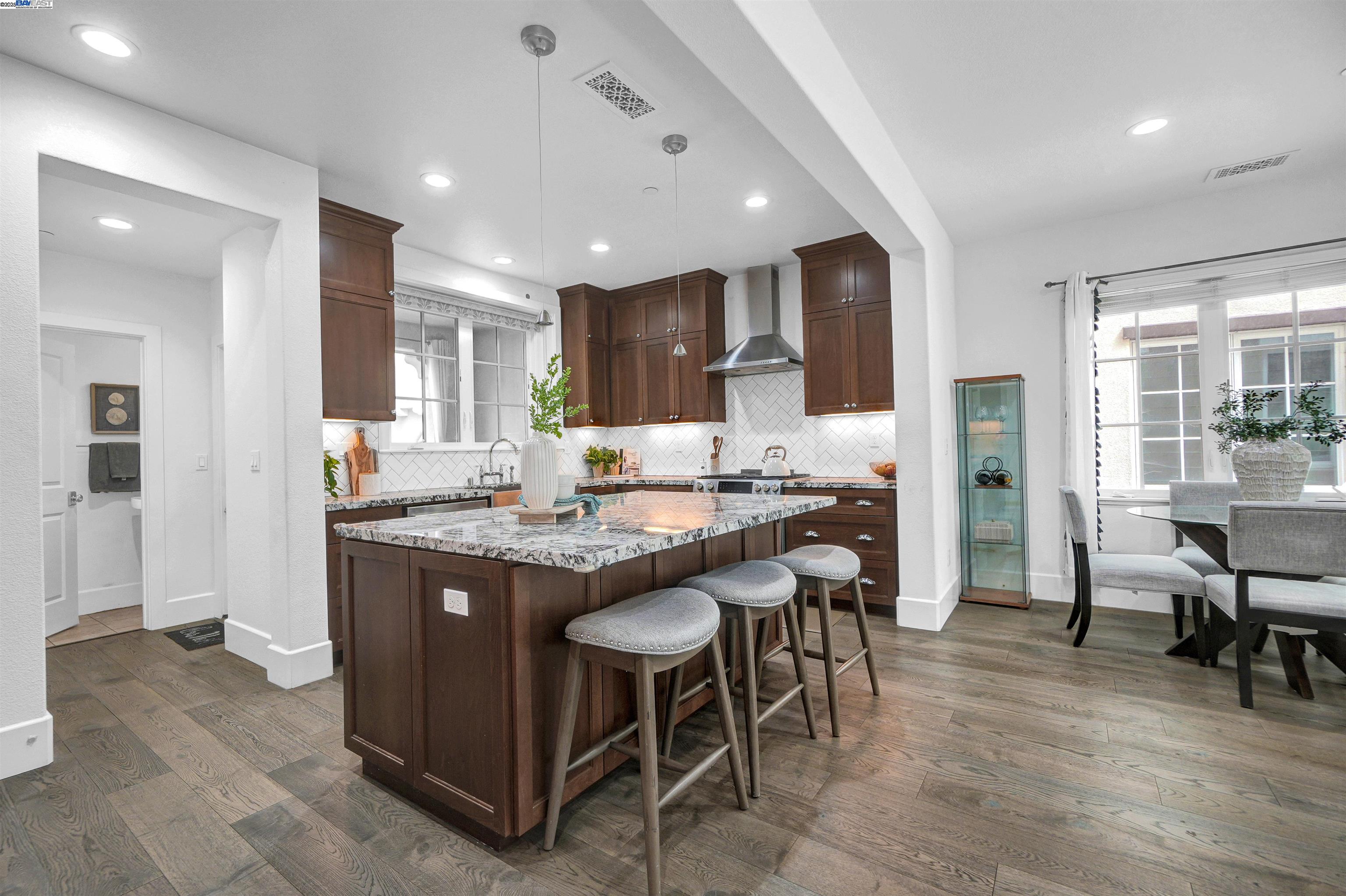Detail Gallery Image 14 of 37 For 39567 Stevenson Place, Fremont,  CA 94539 - 4 Beds | 3/1 Baths