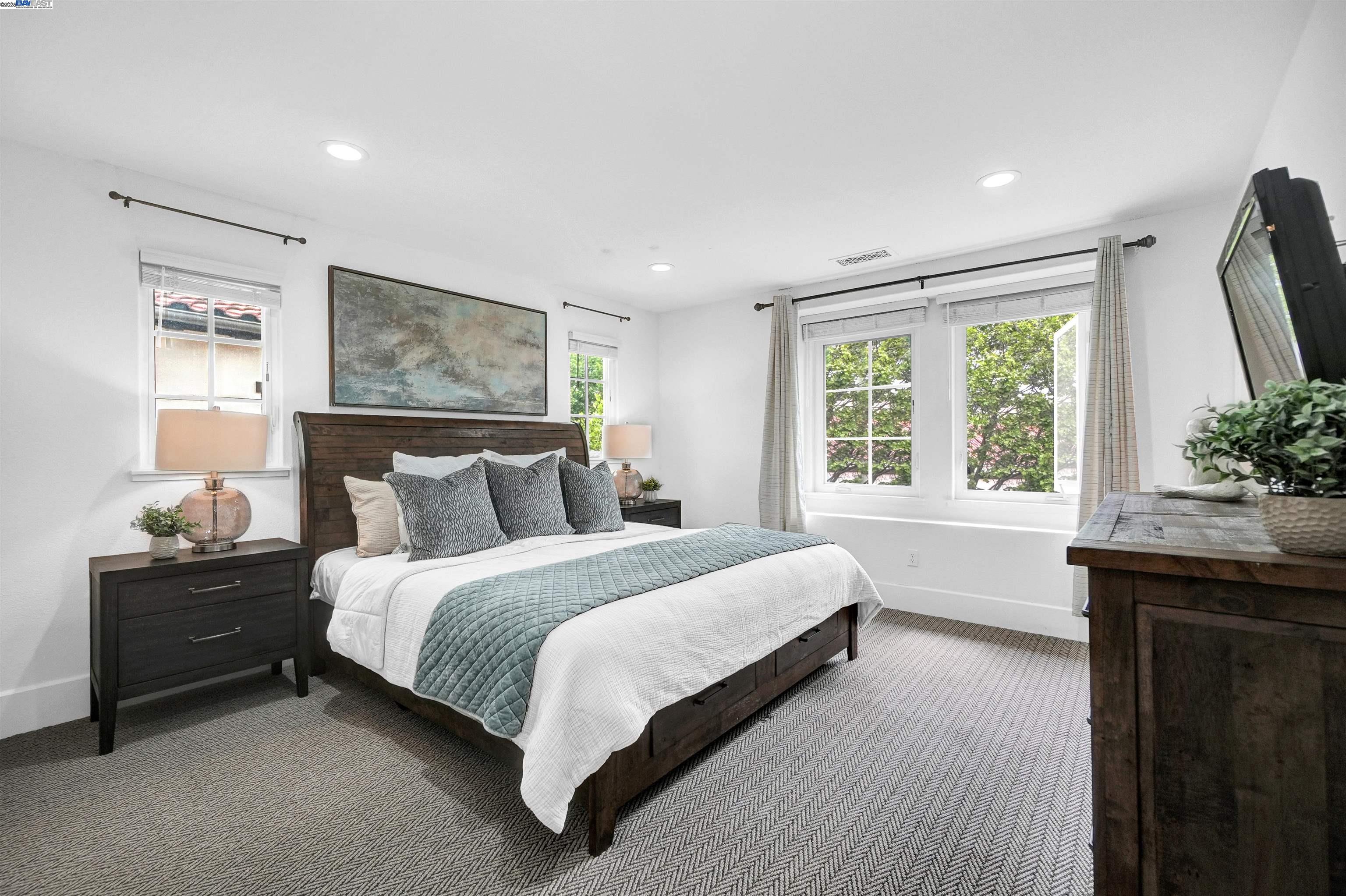 Detail Gallery Image 26 of 37 For 39567 Stevenson Place, Fremont,  CA 94539 - 4 Beds | 3/1 Baths