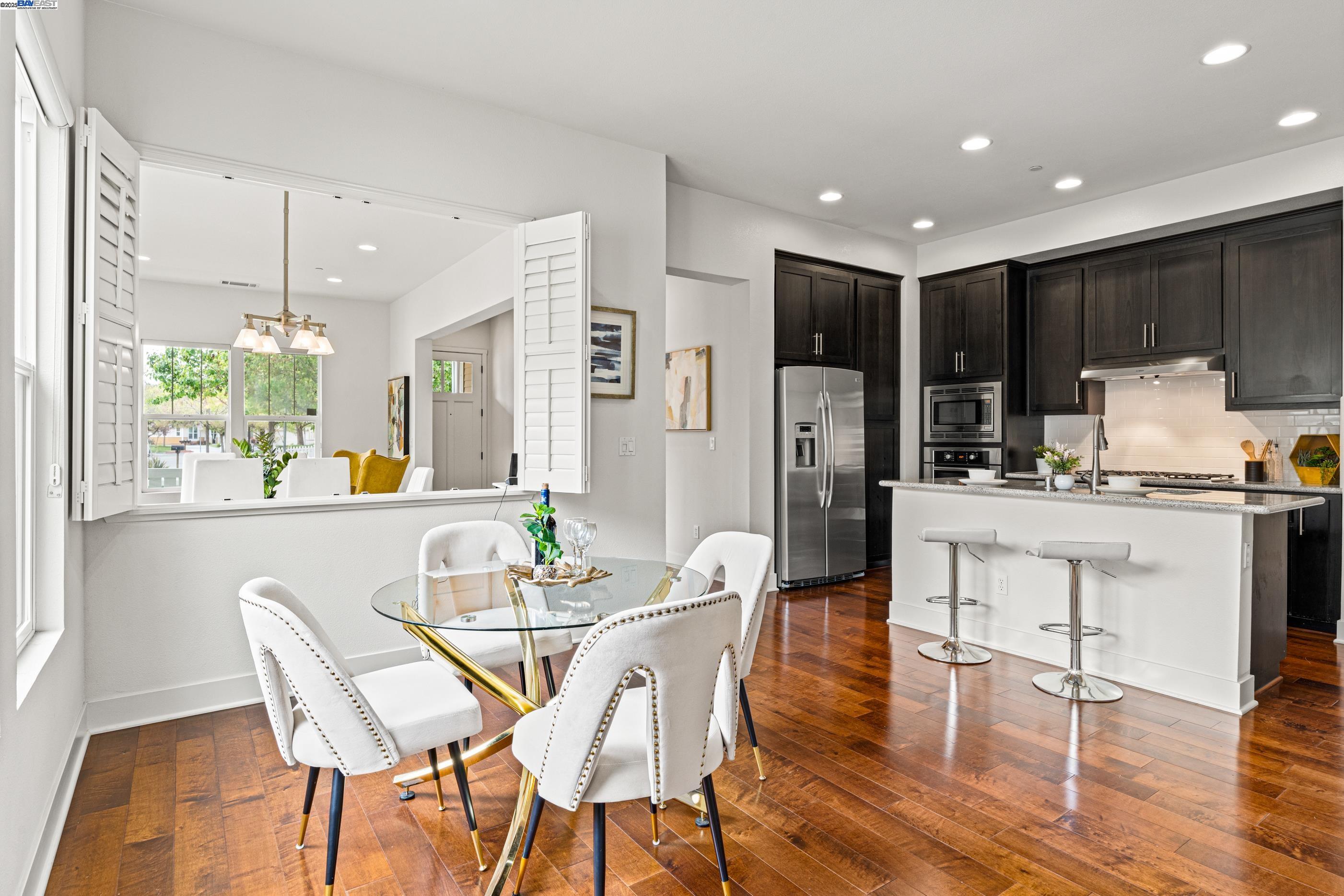 Detail Gallery Image 18 of 44 For 35607 Embassy Common, Fremont,  CA 94536 - 4 Beds | 3 Baths