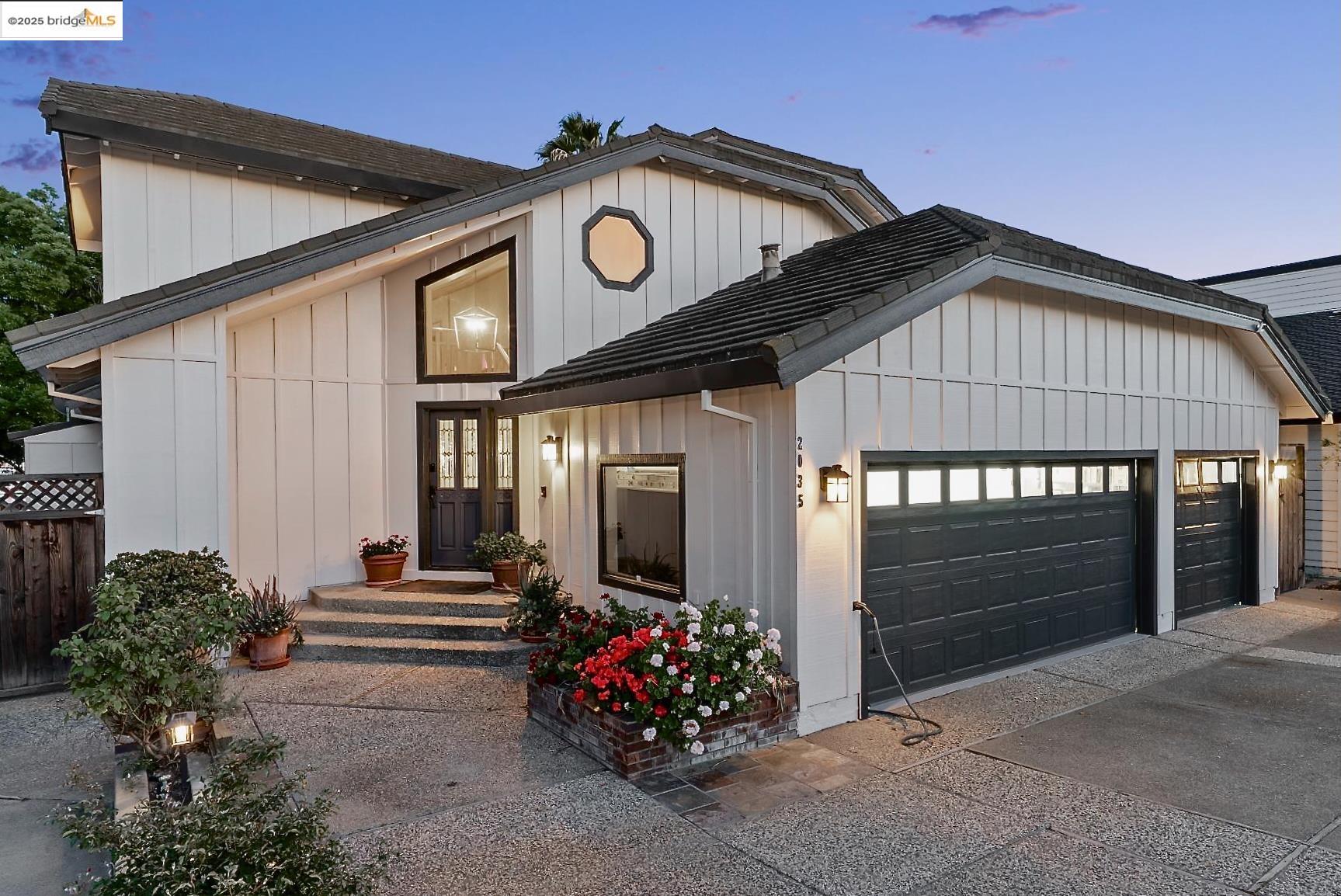Detail Gallery Image 1 of 58 For 2035 Cypress Pt, Discovery Bay,  CA 94505 - 4 Beds | 2/1 Baths