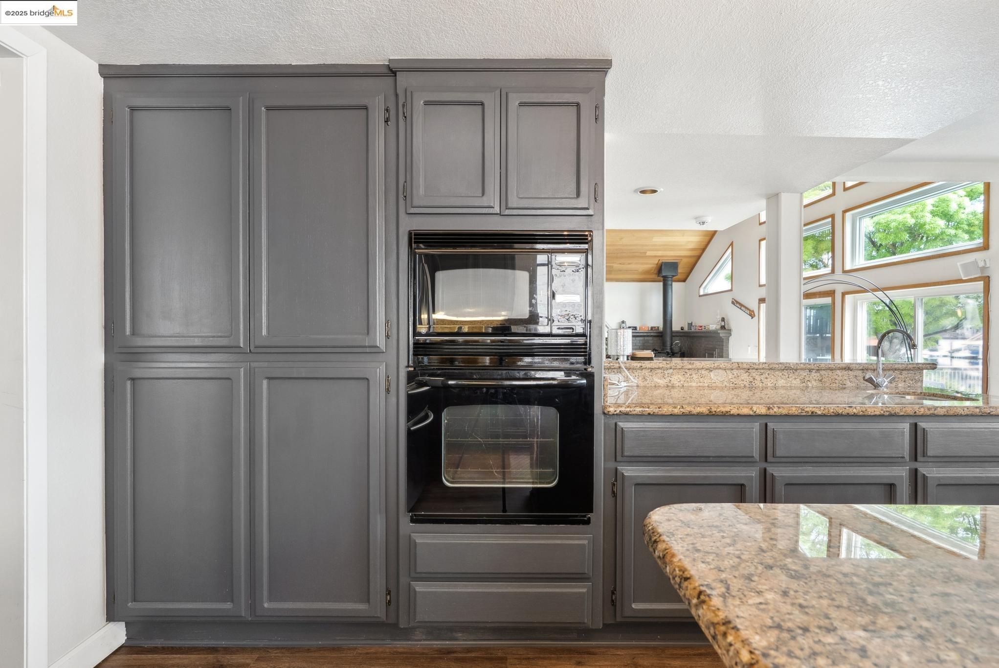Detail Gallery Image 17 of 58 For 2035 Cypress Pt, Discovery Bay,  CA 94505 - 4 Beds | 2/1 Baths