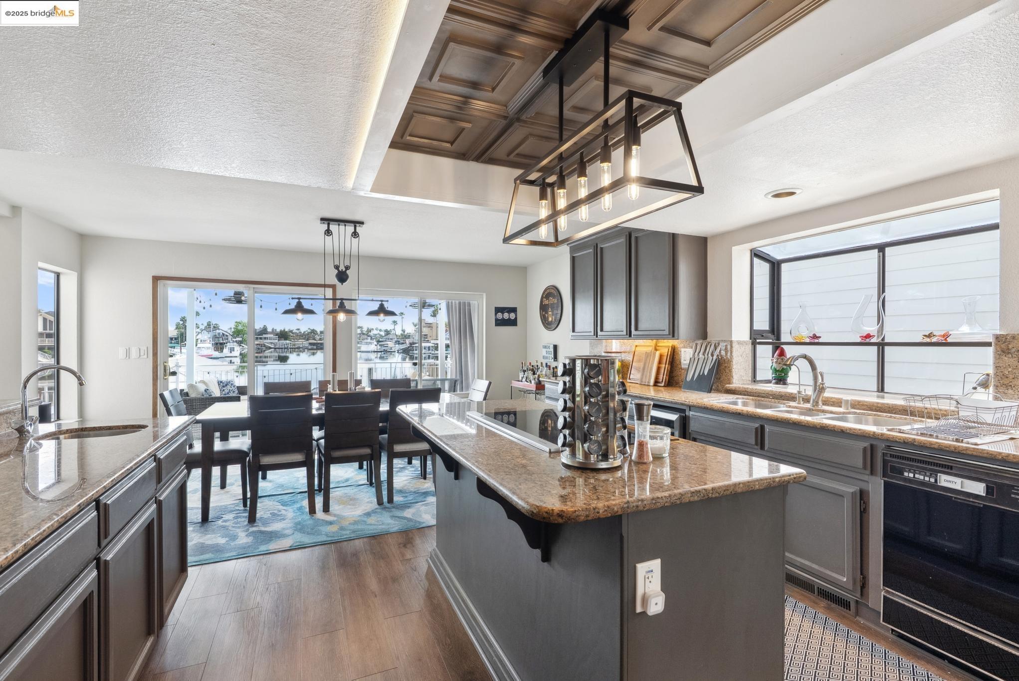 Detail Gallery Image 18 of 58 For 2035 Cypress Pt, Discovery Bay,  CA 94505 - 4 Beds | 2/1 Baths