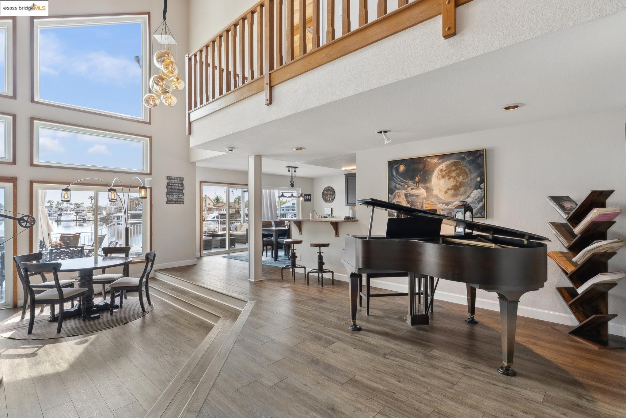 Detail Gallery Image 5 of 58 For 2035 Cypress Pt, Discovery Bay,  CA 94505 - 4 Beds | 2/1 Baths