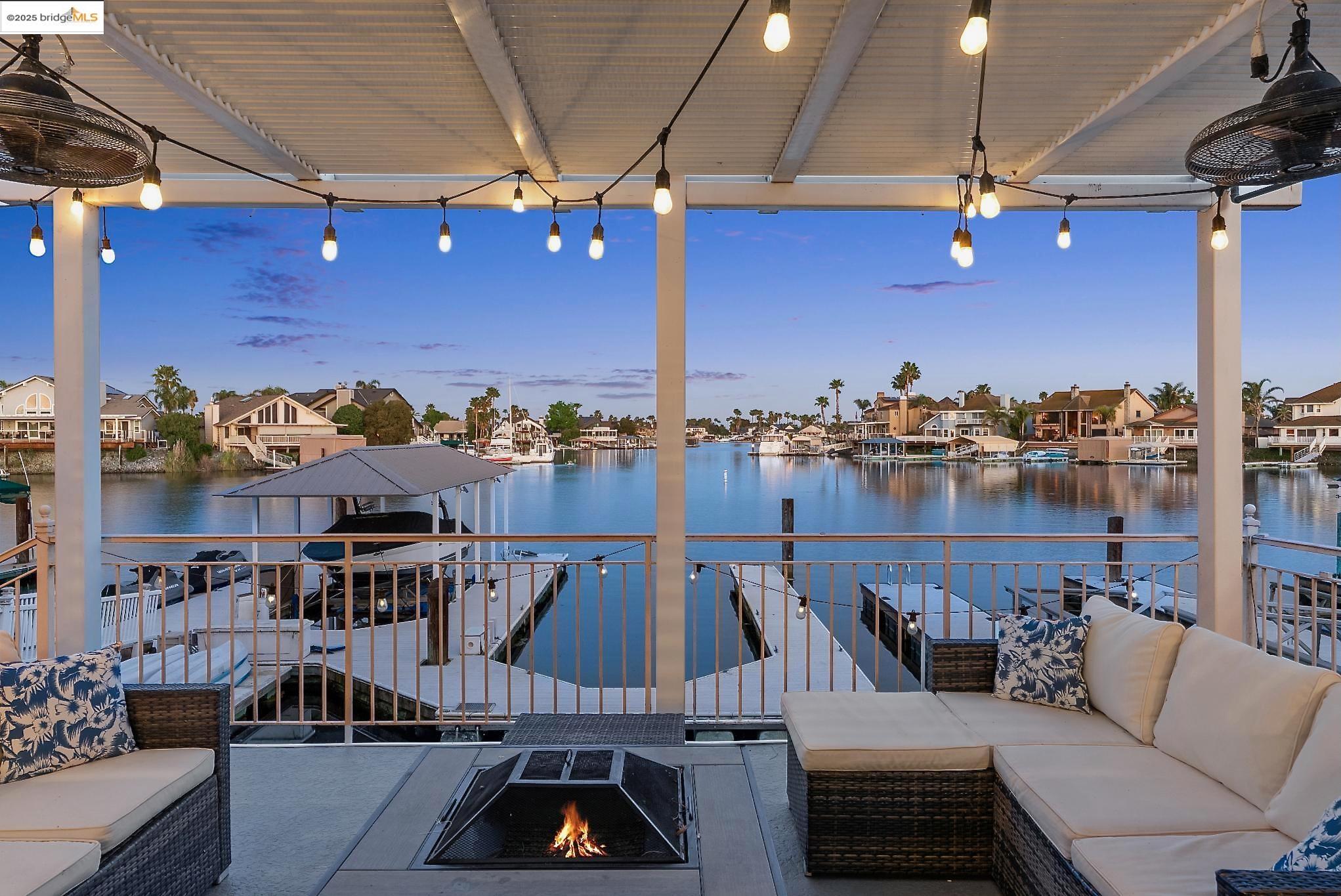 Detail Gallery Image 42 of 58 For 2035 Cypress Pt, Discovery Bay,  CA 94505 - 4 Beds | 2/1 Baths
