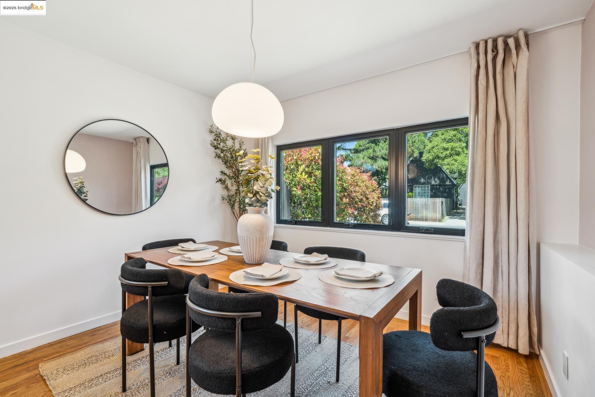 Detail Gallery Image 14 of 40 For 6212 Bernhard, Richmond,  CA 94805 - 2 Beds | 2 Baths