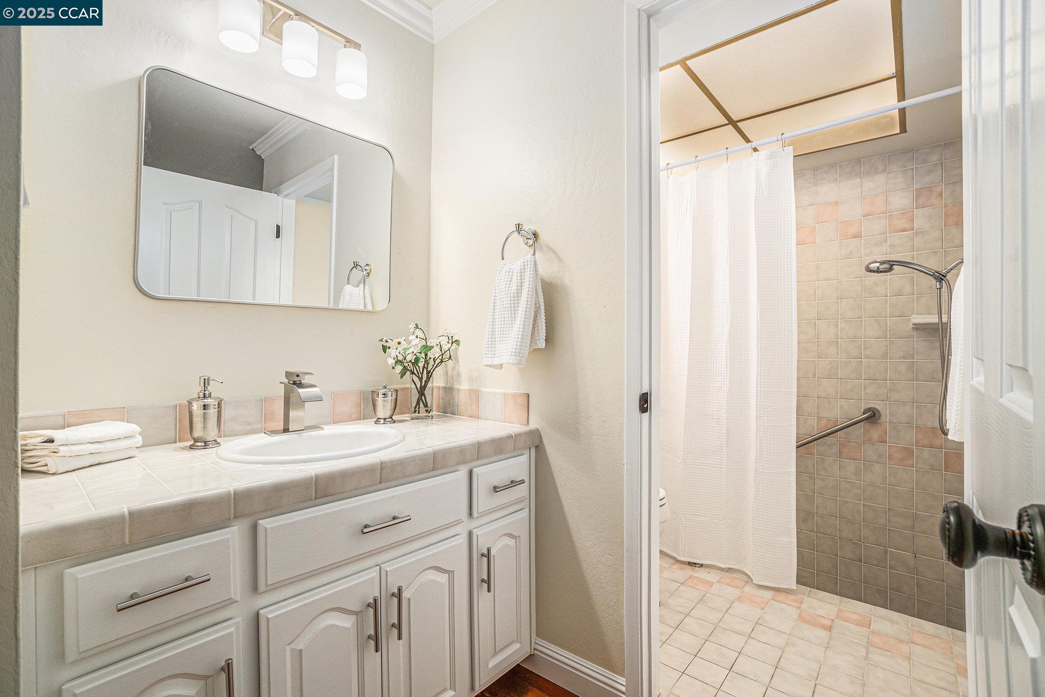 Detail Gallery Image 17 of 25 For 1543 Heartwood Dr, Concord,  CA 94521 - 3 Beds | 2 Baths