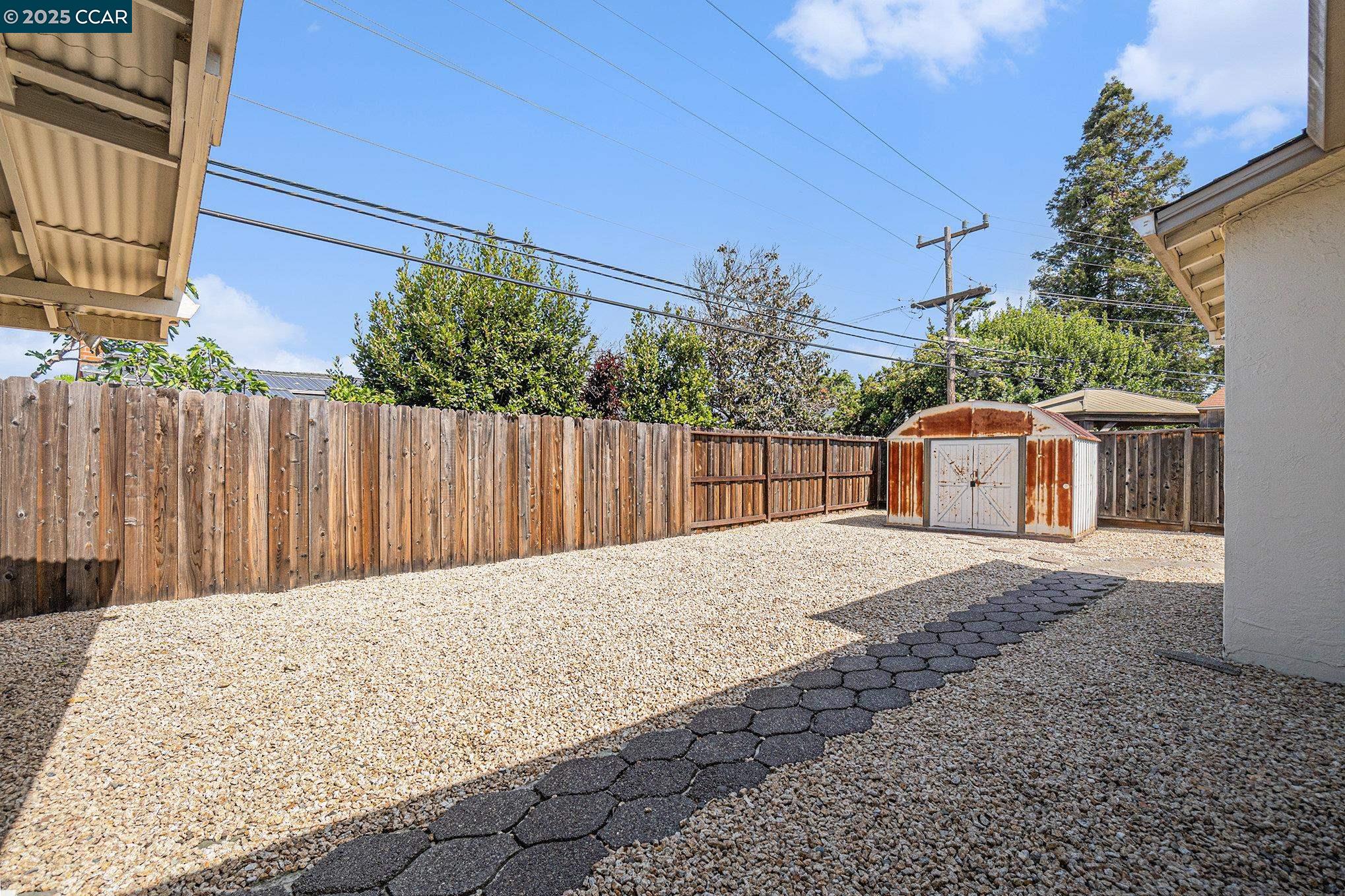 Detail Gallery Image 23 of 25 For 1543 Heartwood Dr, Concord,  CA 94521 - 3 Beds | 2 Baths