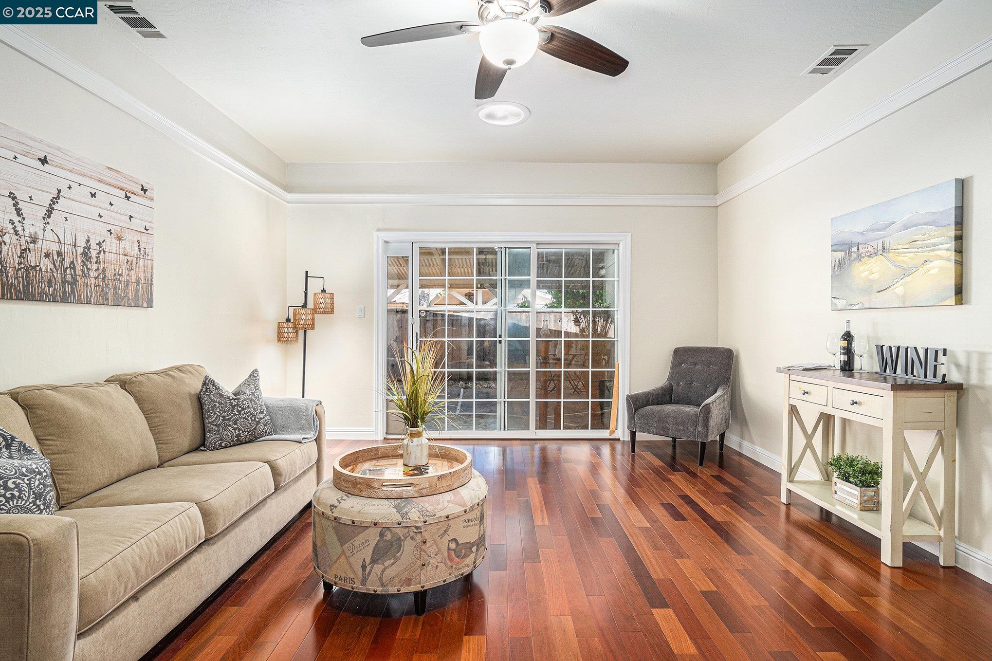 Detail Gallery Image 10 of 25 For 1543 Heartwood Dr, Concord,  CA 94521 - 3 Beds | 2 Baths