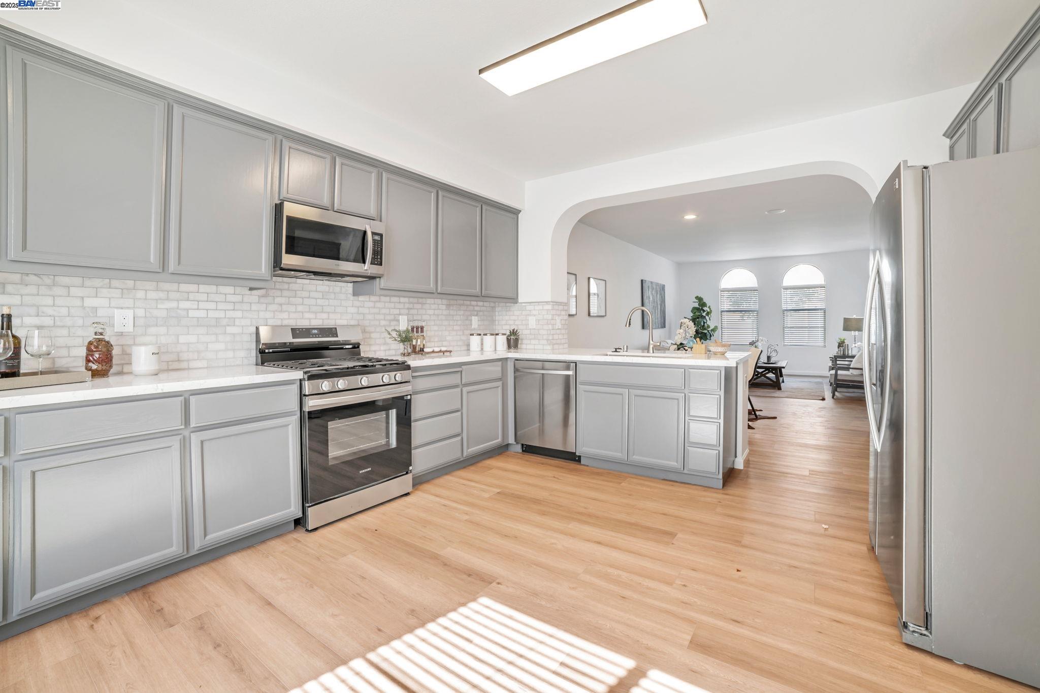 Photo #6: 41094819 Listing: Photo #6