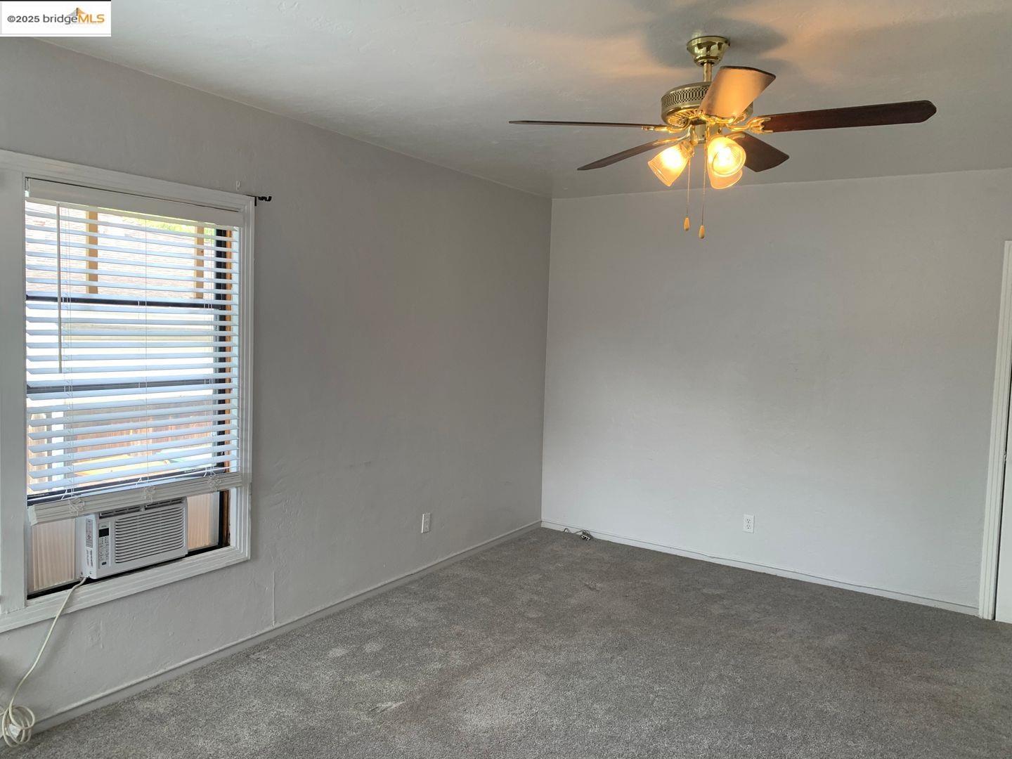 Detail Gallery Image 4 of 17 For 265 Ramona St, Pittsburg,  CA 94565 - 1 Beds | 1 Baths