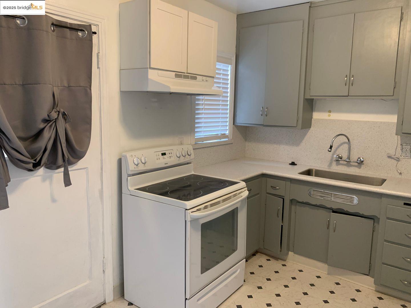 Detail Gallery Image 6 of 17 For 265 Ramona St, Pittsburg,  CA 94565 - 1 Beds | 1 Baths