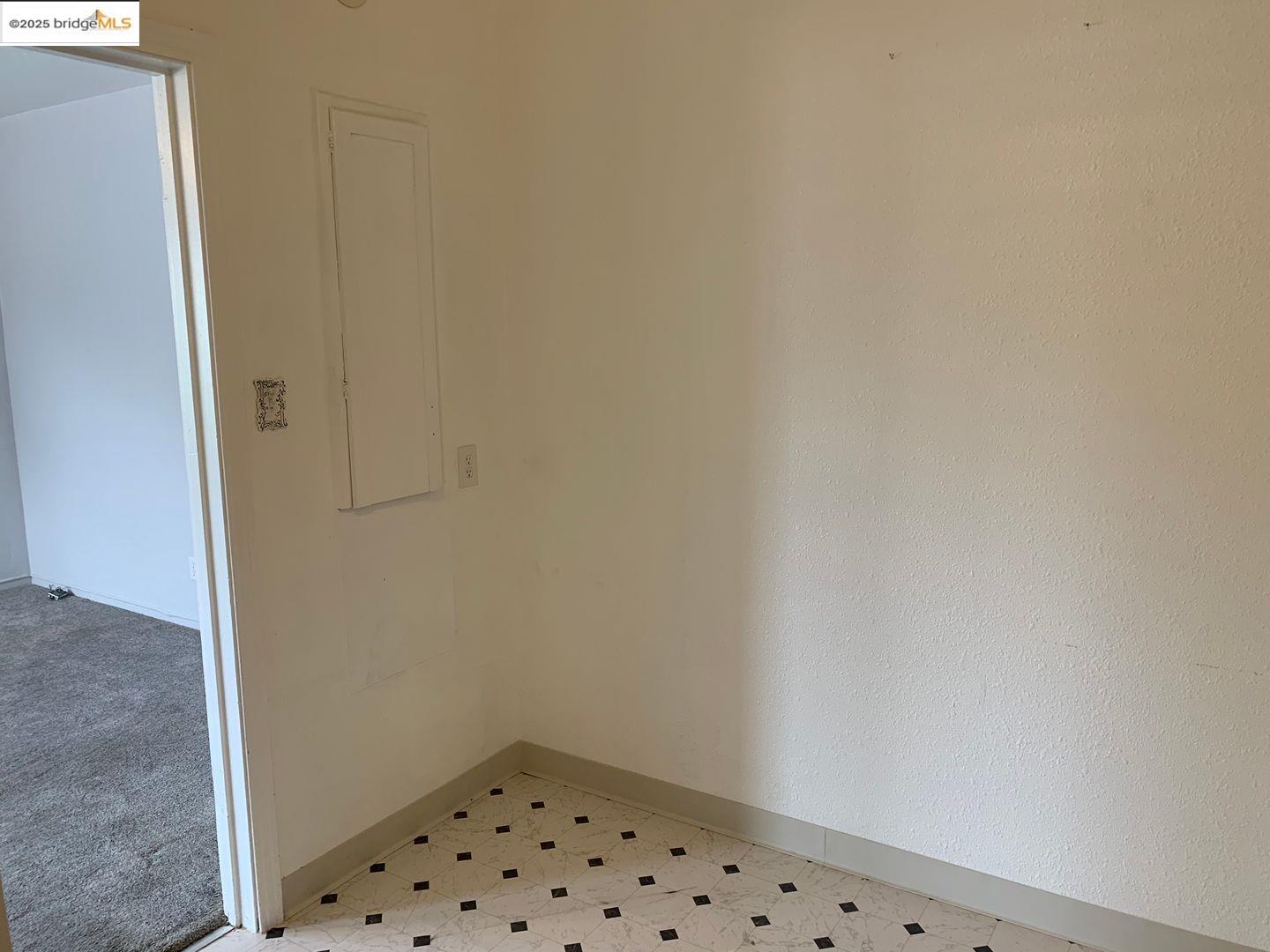 Detail Gallery Image 8 of 17 For 265 Ramona St, Pittsburg,  CA 94565 - 1 Beds | 1 Baths