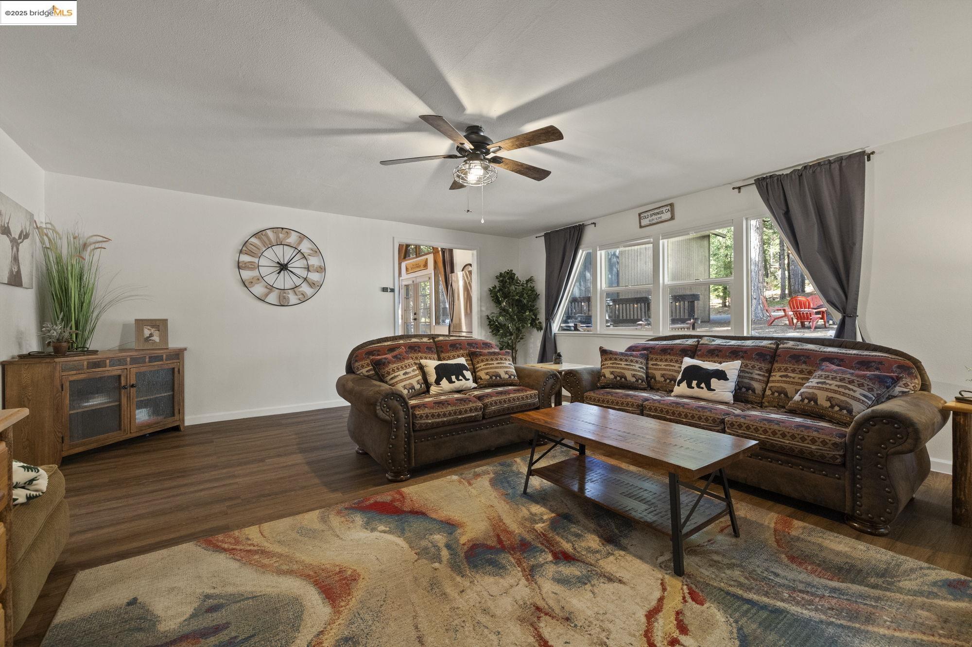 Detail Gallery Image 13 of 34 For 28911 Snowwhite Ridge Dr, Pinecrest,  CA 95335 - 3 Beds | 2 Baths