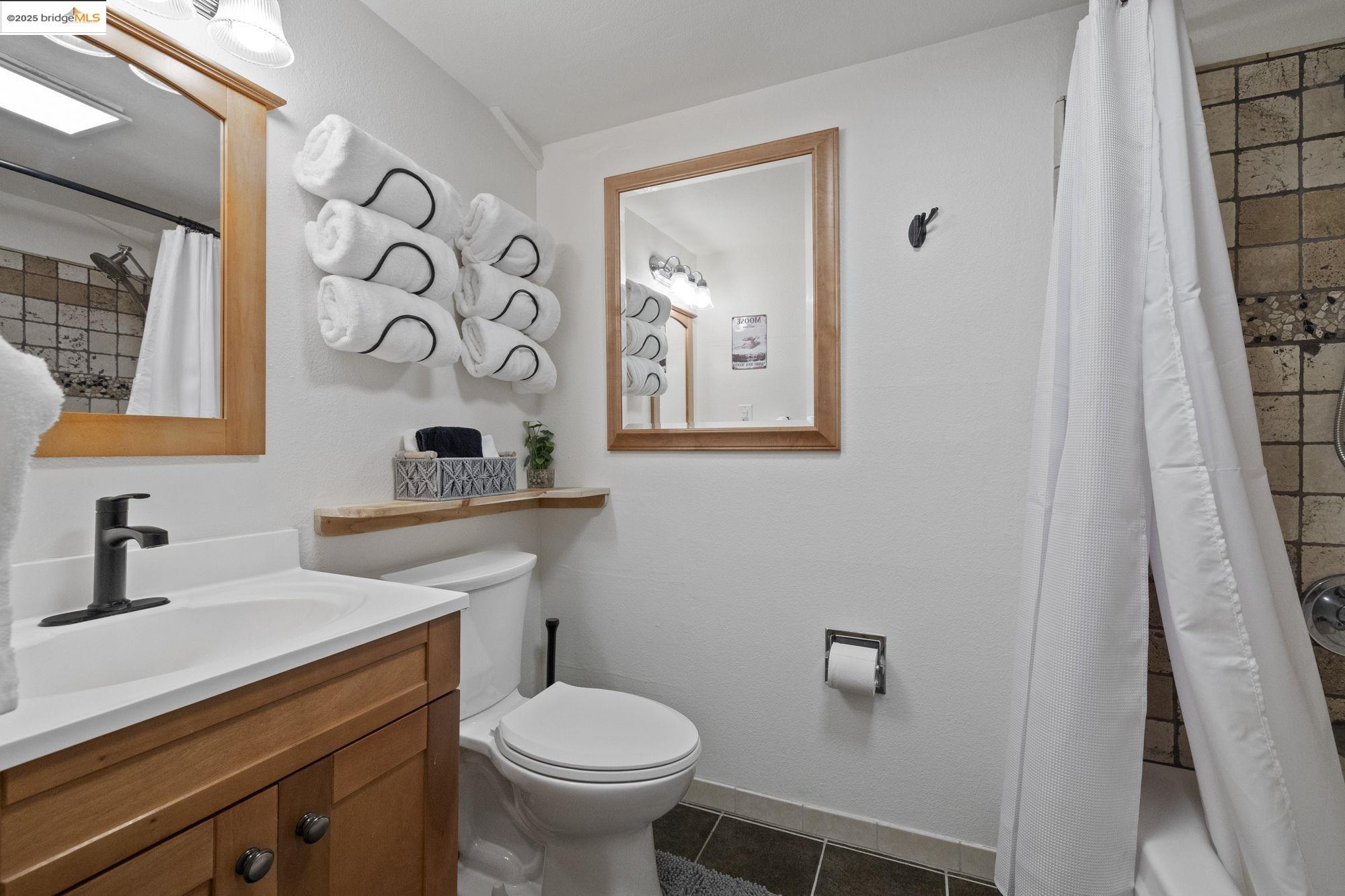 Detail Gallery Image 18 of 34 For 28911 Snowwhite Ridge Dr, Pinecrest,  CA 95335 - 3 Beds | 2 Baths
