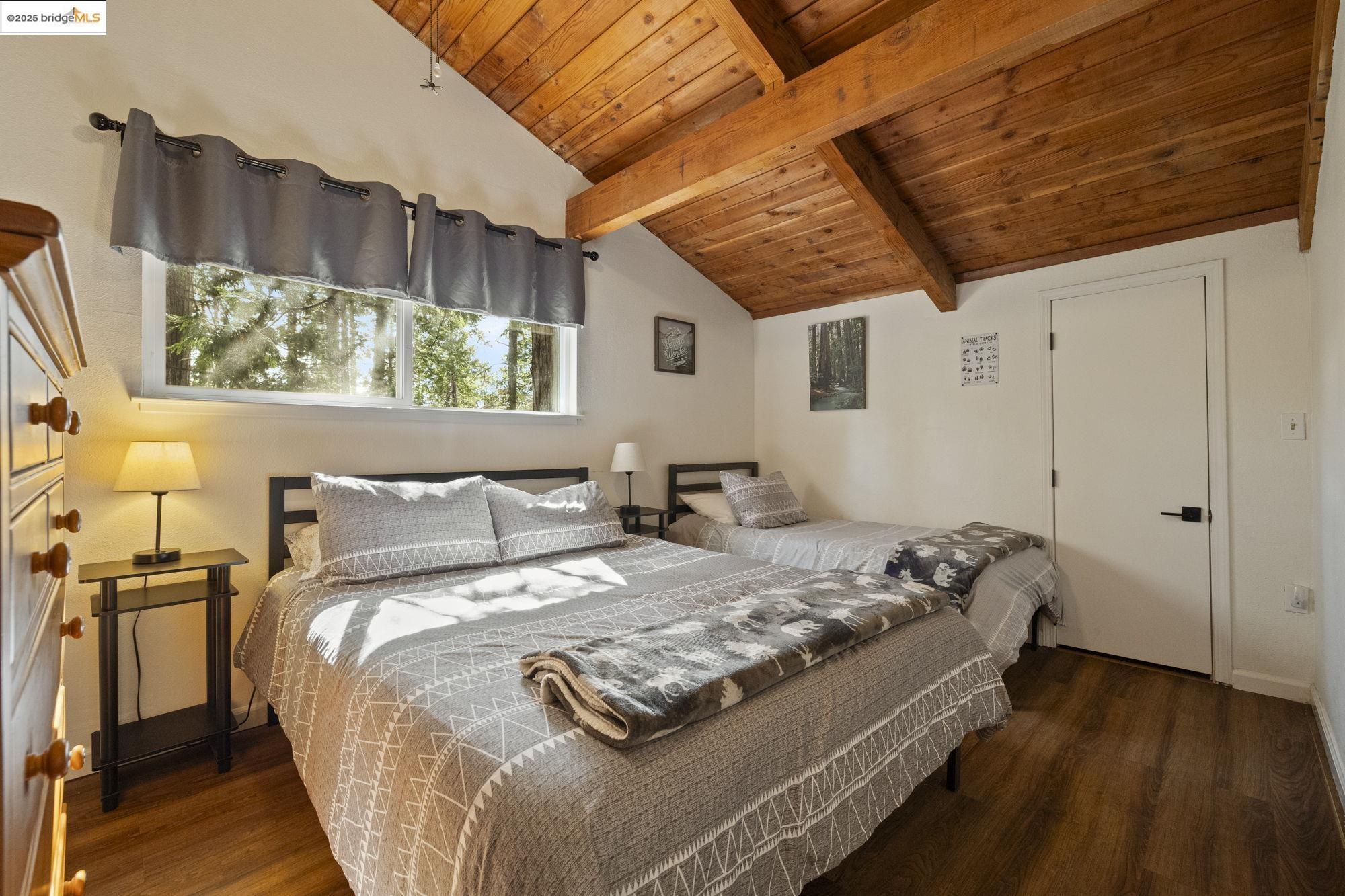 Detail Gallery Image 28 of 34 For 28911 Snowwhite Ridge Dr, Pinecrest,  CA 95335 - 3 Beds | 2 Baths