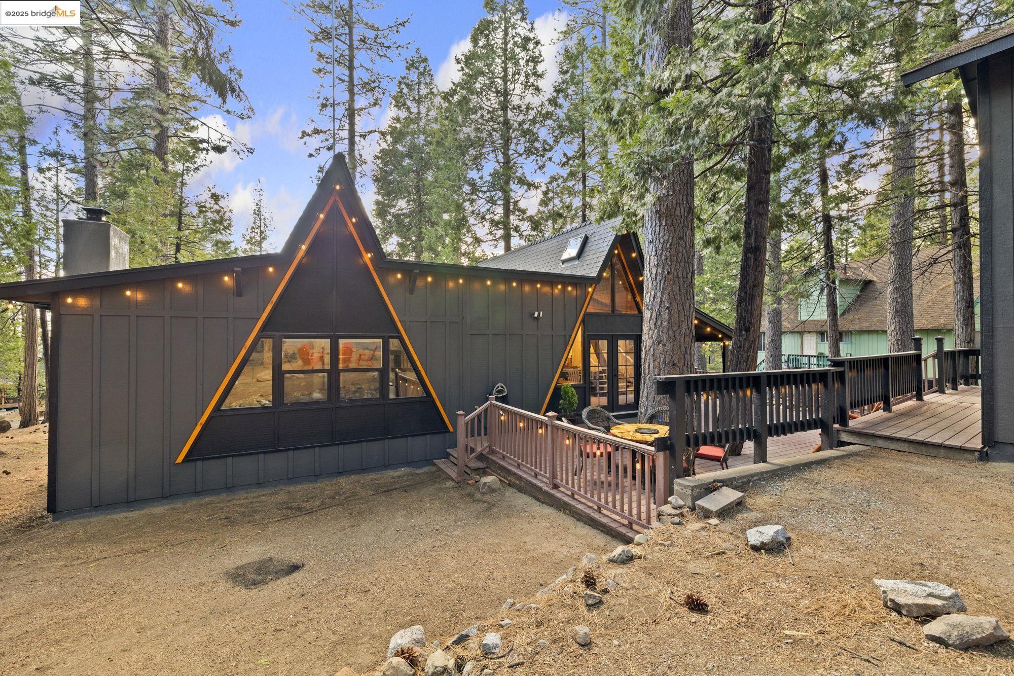 Detail Gallery Image 31 of 34 For 28911 Snowwhite Ridge Dr, Pinecrest,  CA 95335 - 3 Beds | 2 Baths