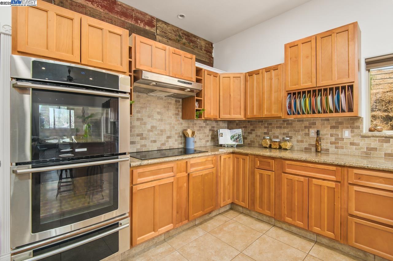 Detail Gallery Image 15 of 60 For 12141 Tesla Rd, Livermore,  CA 94550 - 6 Beds | 4 Baths