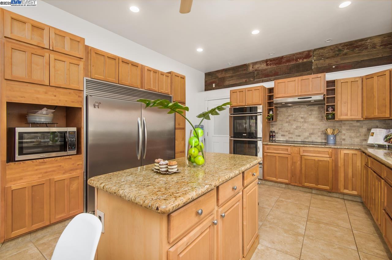 Detail Gallery Image 19 of 60 For 12141 Tesla Rd, Livermore,  CA 94550 - 6 Beds | 4 Baths