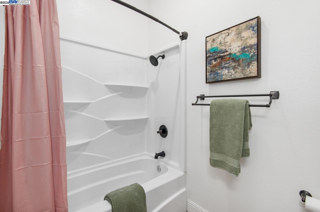 Detail Gallery Image 22 of 60 For 12141 Tesla Rd, Livermore,  CA 94550 - 6 Beds | 4 Baths