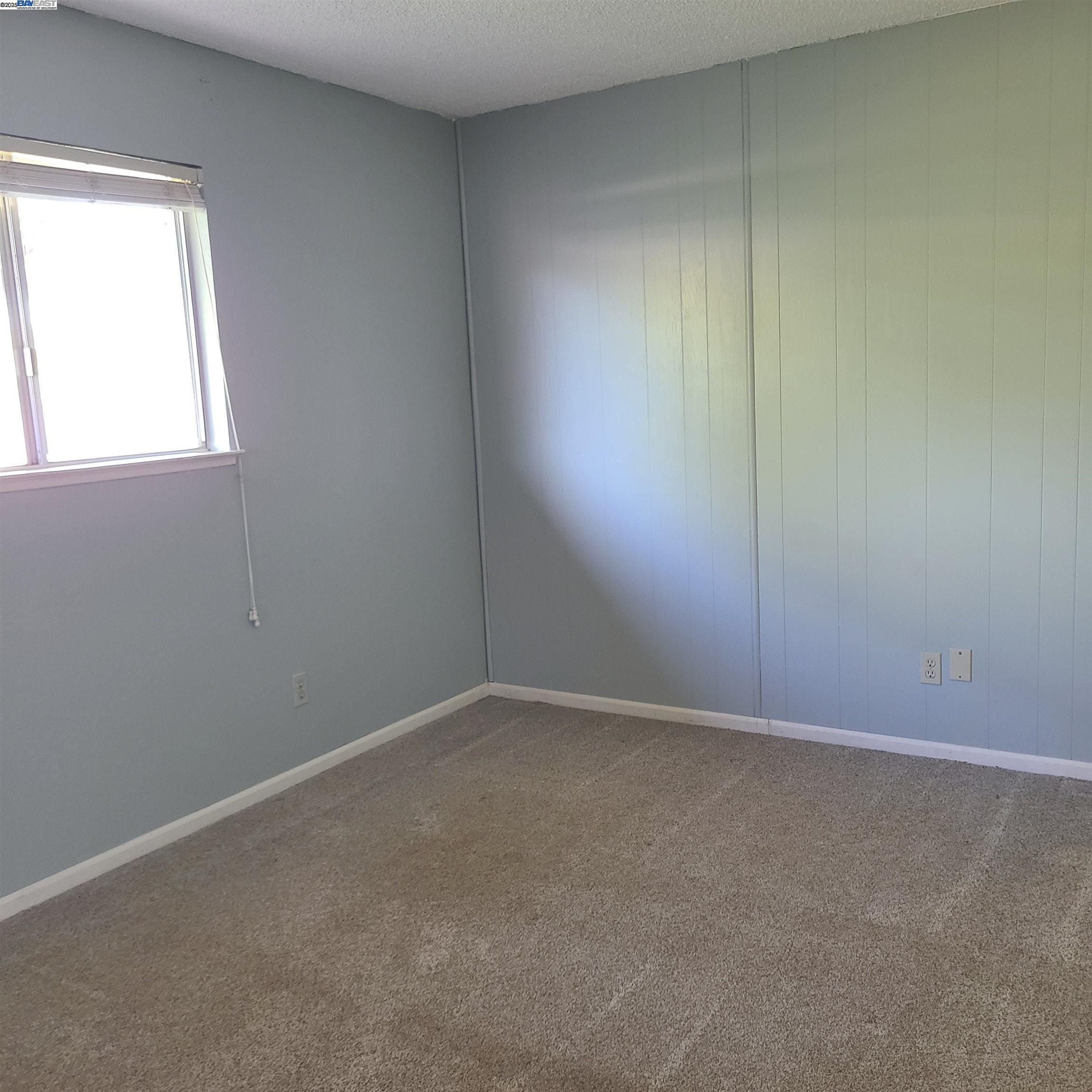 Detail Gallery Image 18 of 34 For 1290 Vienna Street, Livermore,  CA 94550 - 3 Beds | 2 Baths