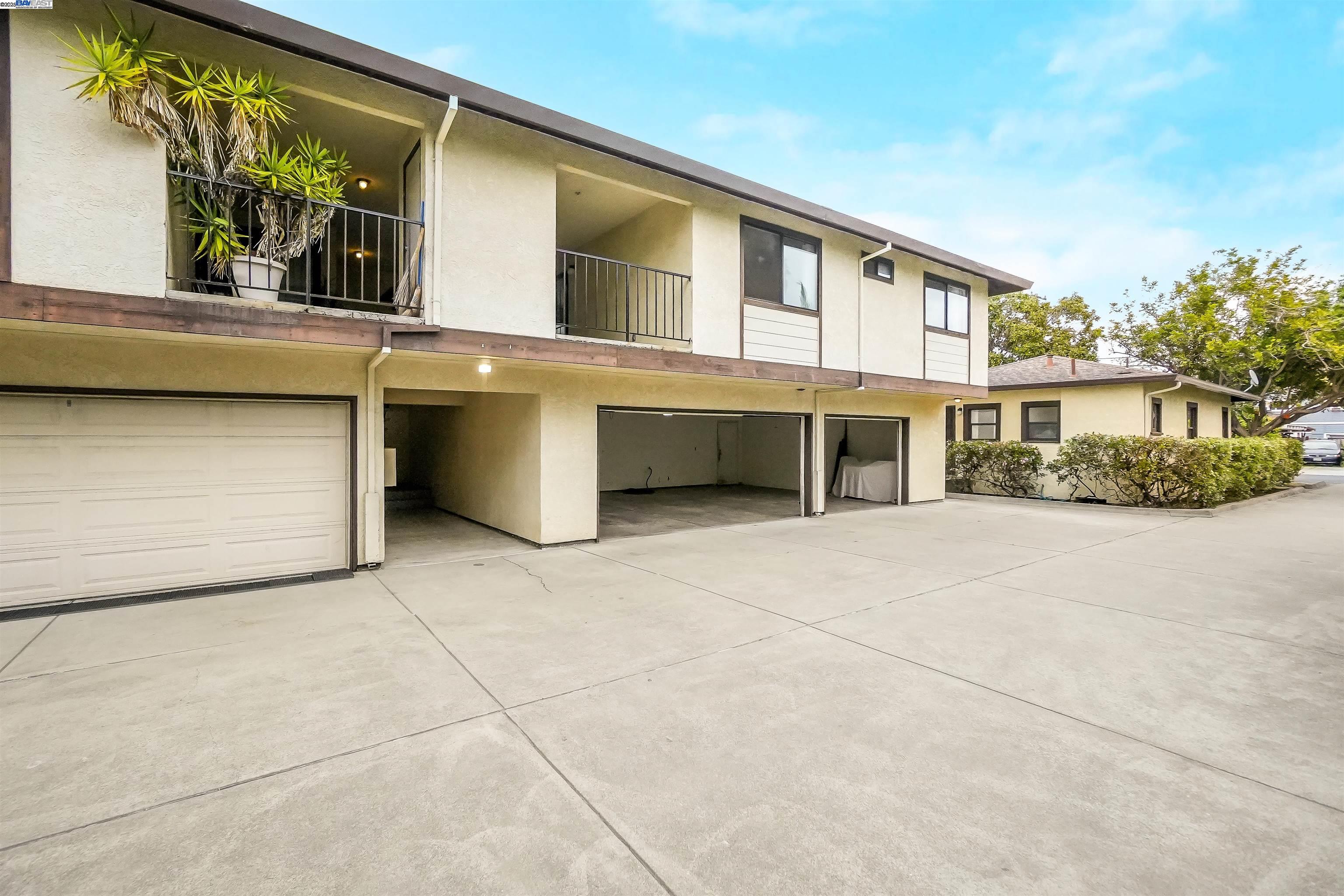 Detail Gallery Image 1 of 60 For 25793 Franklin Ave, Hayward,  CA 94544 - – Beds | – Baths