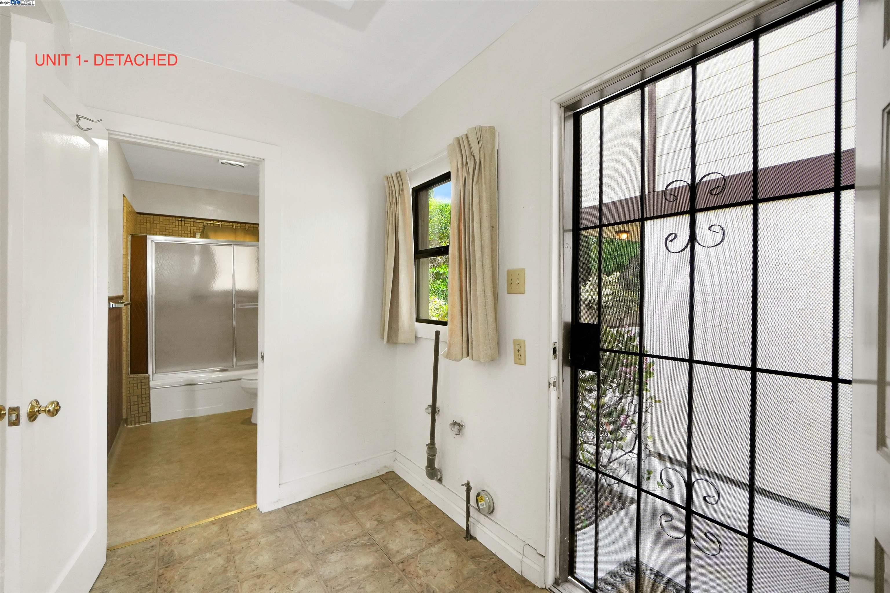 Detail Gallery Image 23 of 60 For 25793 Franklin Ave, Hayward,  CA 94544 - – Beds | – Baths
