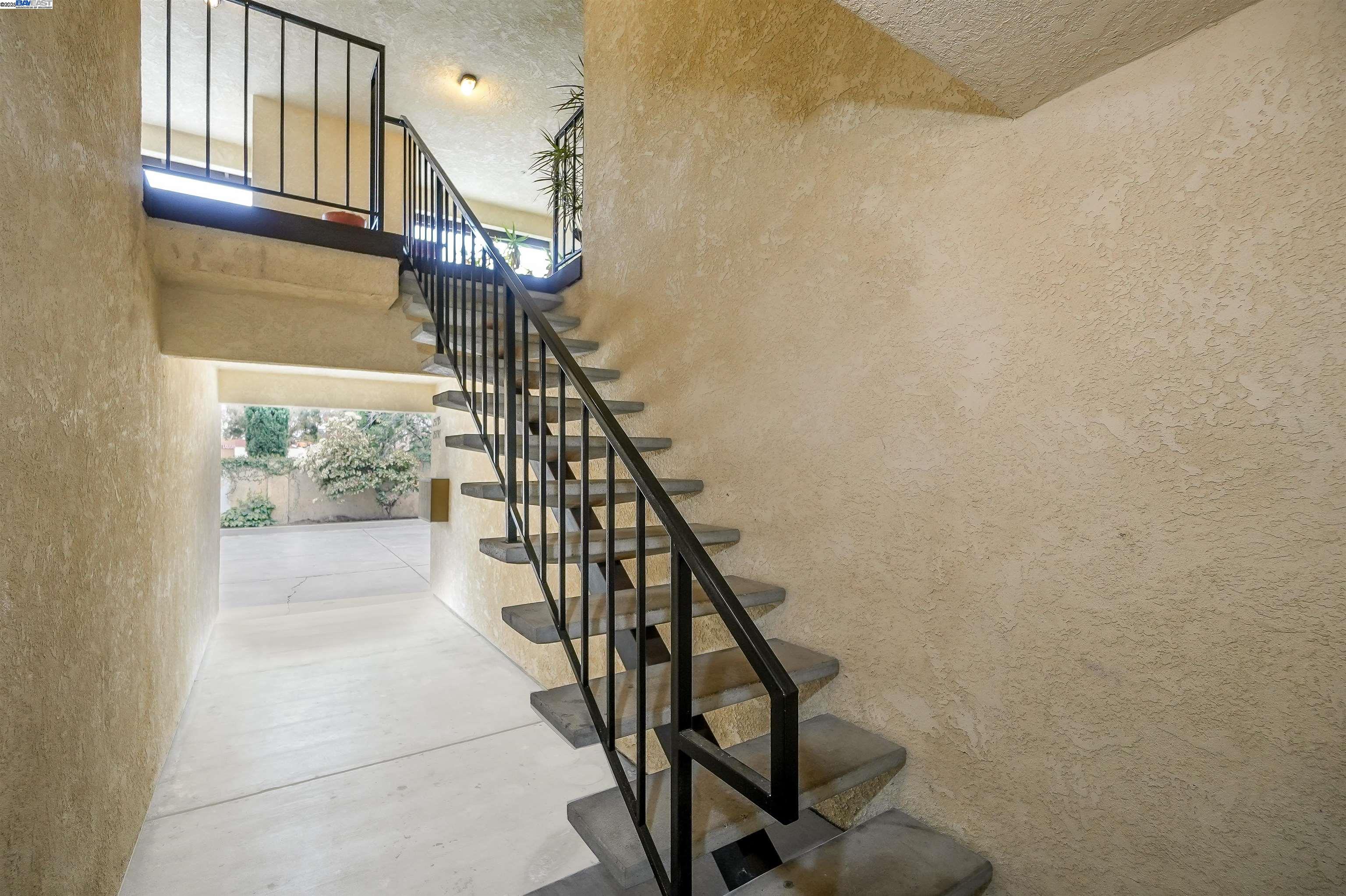 Detail Gallery Image 27 of 60 For 25793 Franklin Ave, Hayward,  CA 94544 - – Beds | – Baths