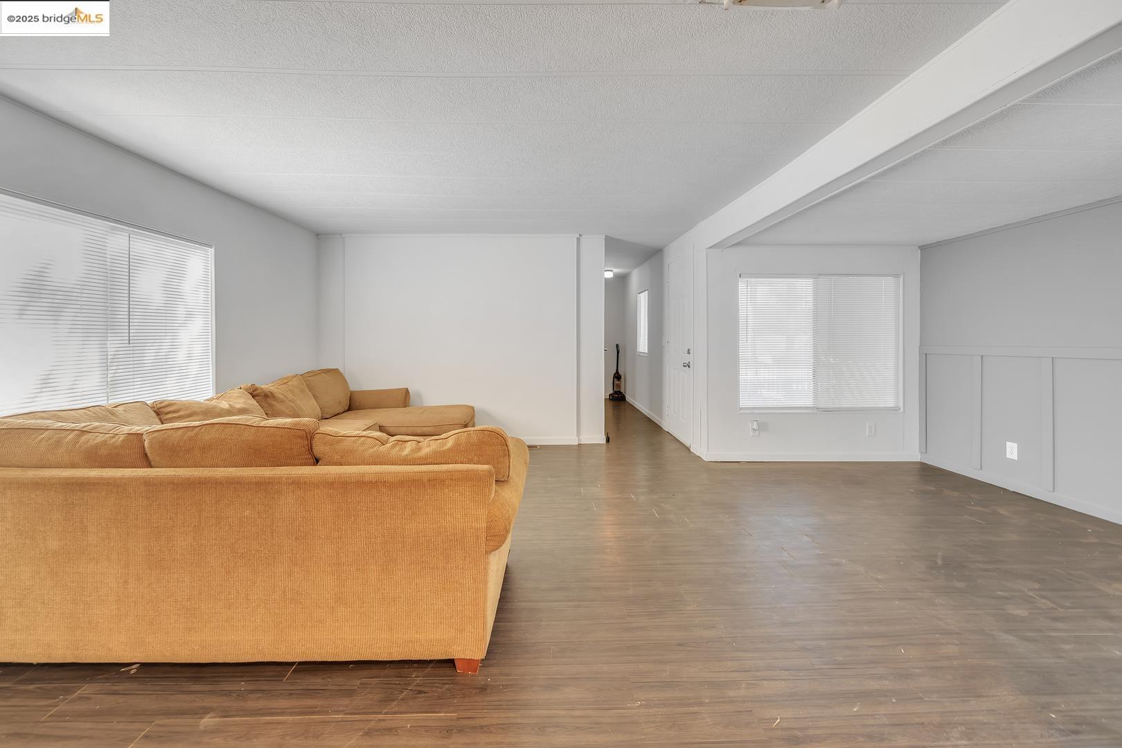 Detail Gallery Image 6 of 33 For 976 Morado Cir, Copperopolis,  CA 95228 - 3 Beds | 2 Baths