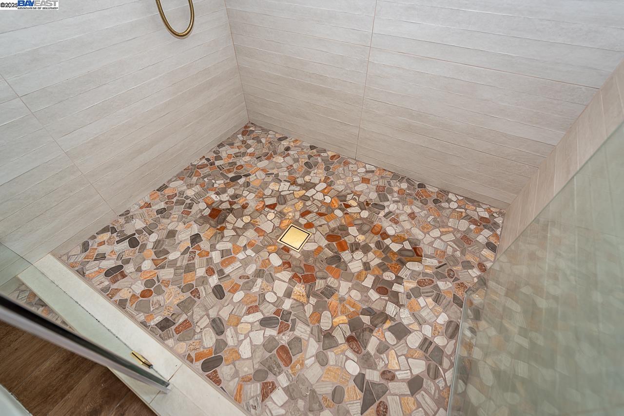Detail Gallery Image 35 of 55 For 697 Lakewood Dr, Sunnyvale,  CA 94089 - 4 Beds | 2 Baths