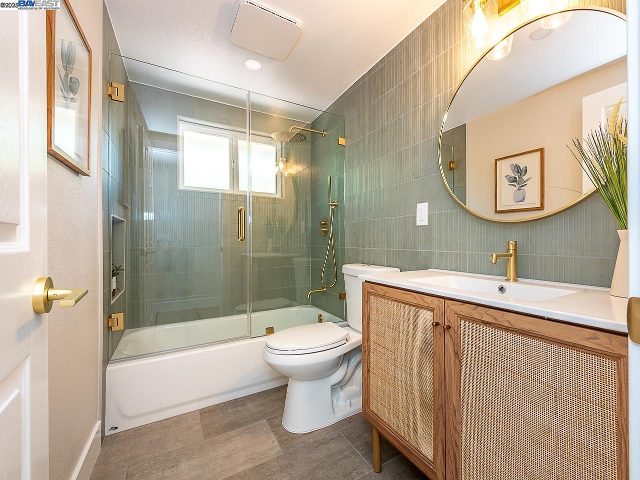 Detail Gallery Image 43 of 55 For 697 Lakewood Dr, Sunnyvale,  CA 94089 - 4 Beds | 2 Baths