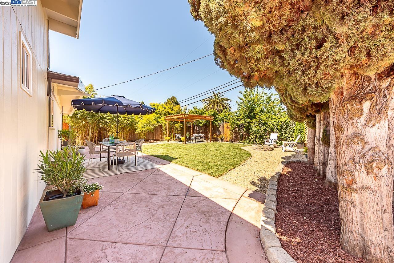 Detail Gallery Image 53 of 55 For 697 Lakewood Dr, Sunnyvale,  CA 94089 - 4 Beds | 2 Baths
