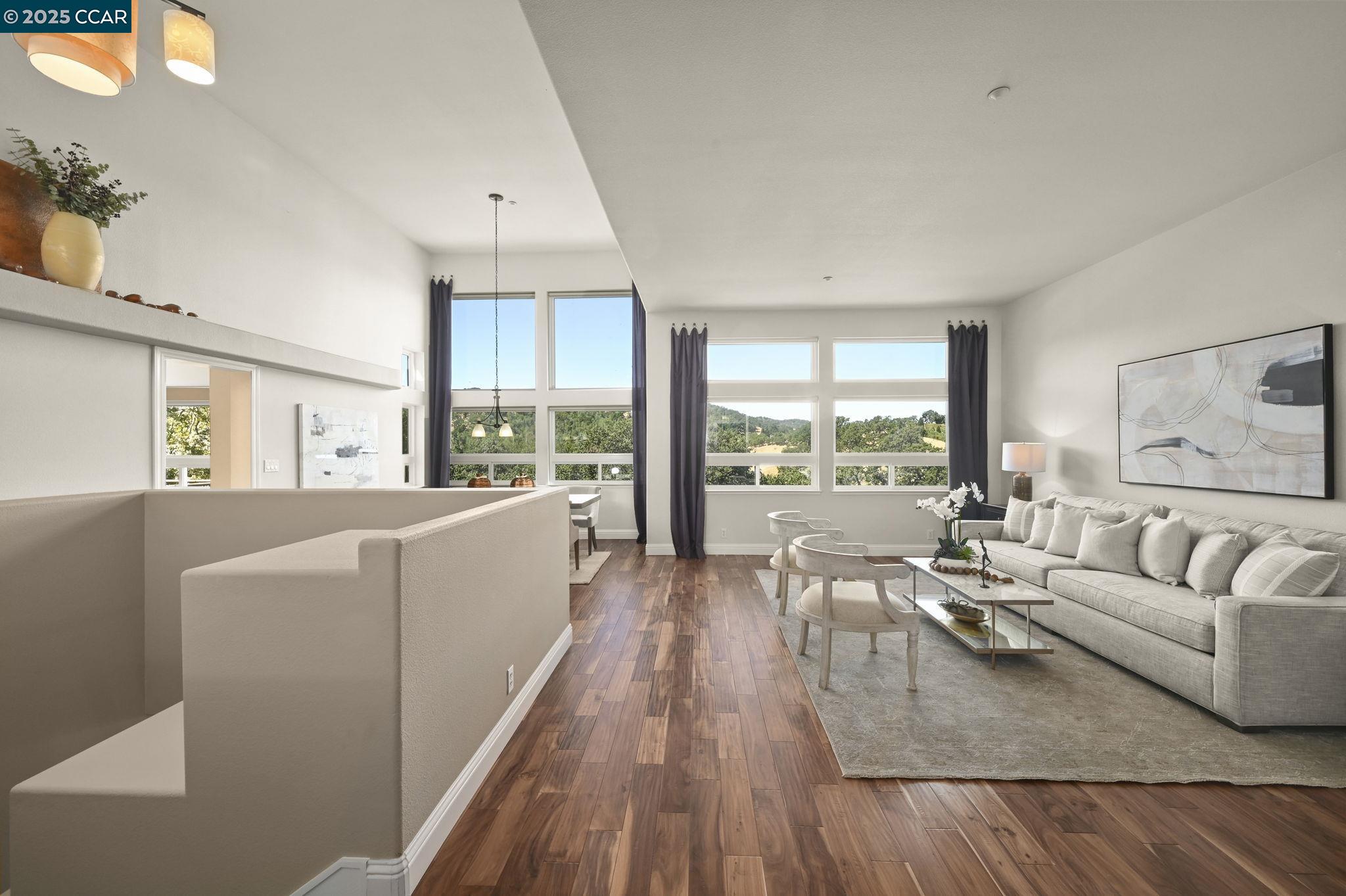 Detail Gallery Image 3 of 40 For 1063 Sunrise Ridge Dr, Lafayette,  CA 94549 - 4 Beds | 3/1 Baths