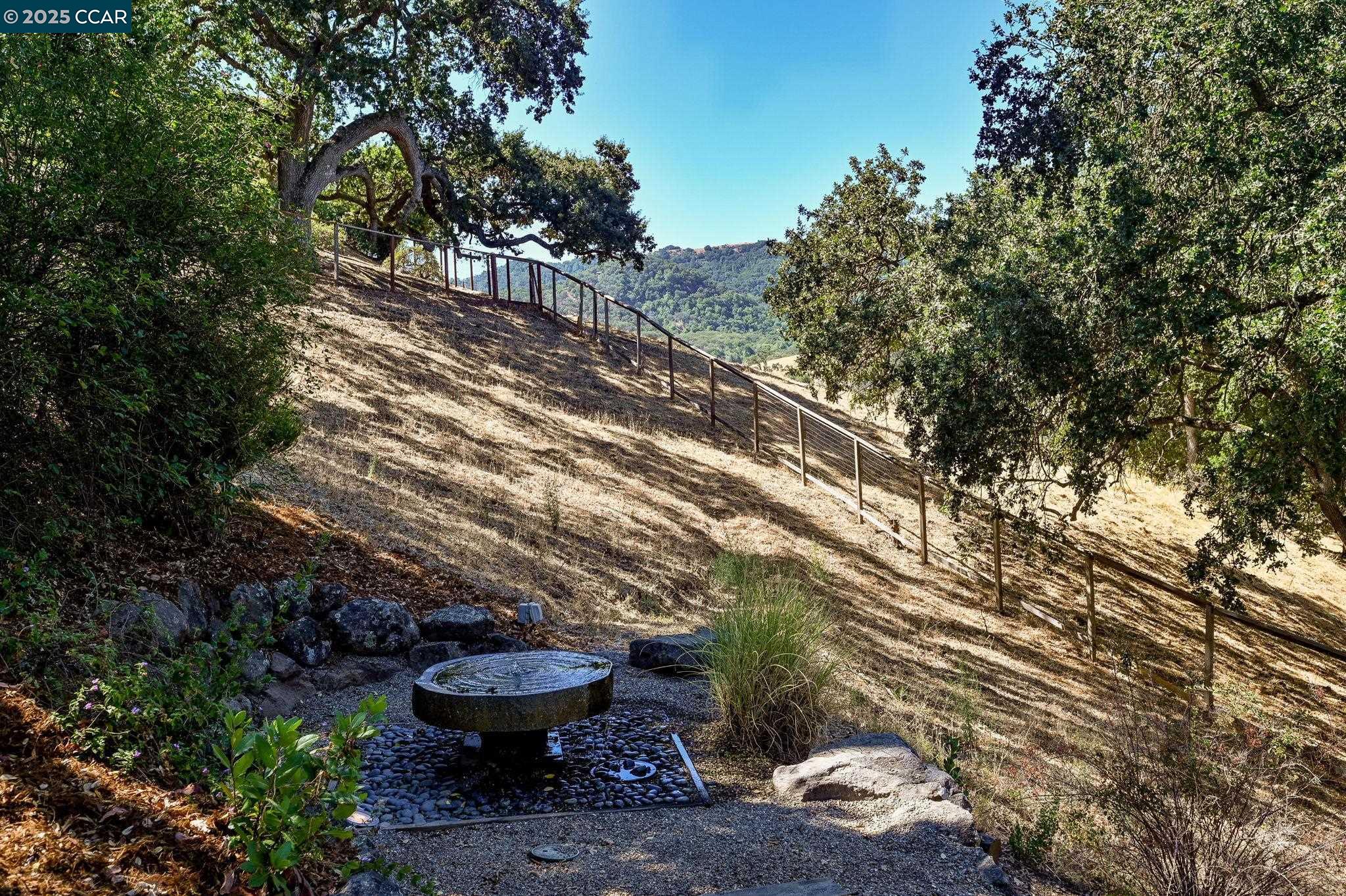 Detail Gallery Image 37 of 40 For 1063 Sunrise Ridge Dr, Lafayette,  CA 94549 - 4 Beds | 3/1 Baths
