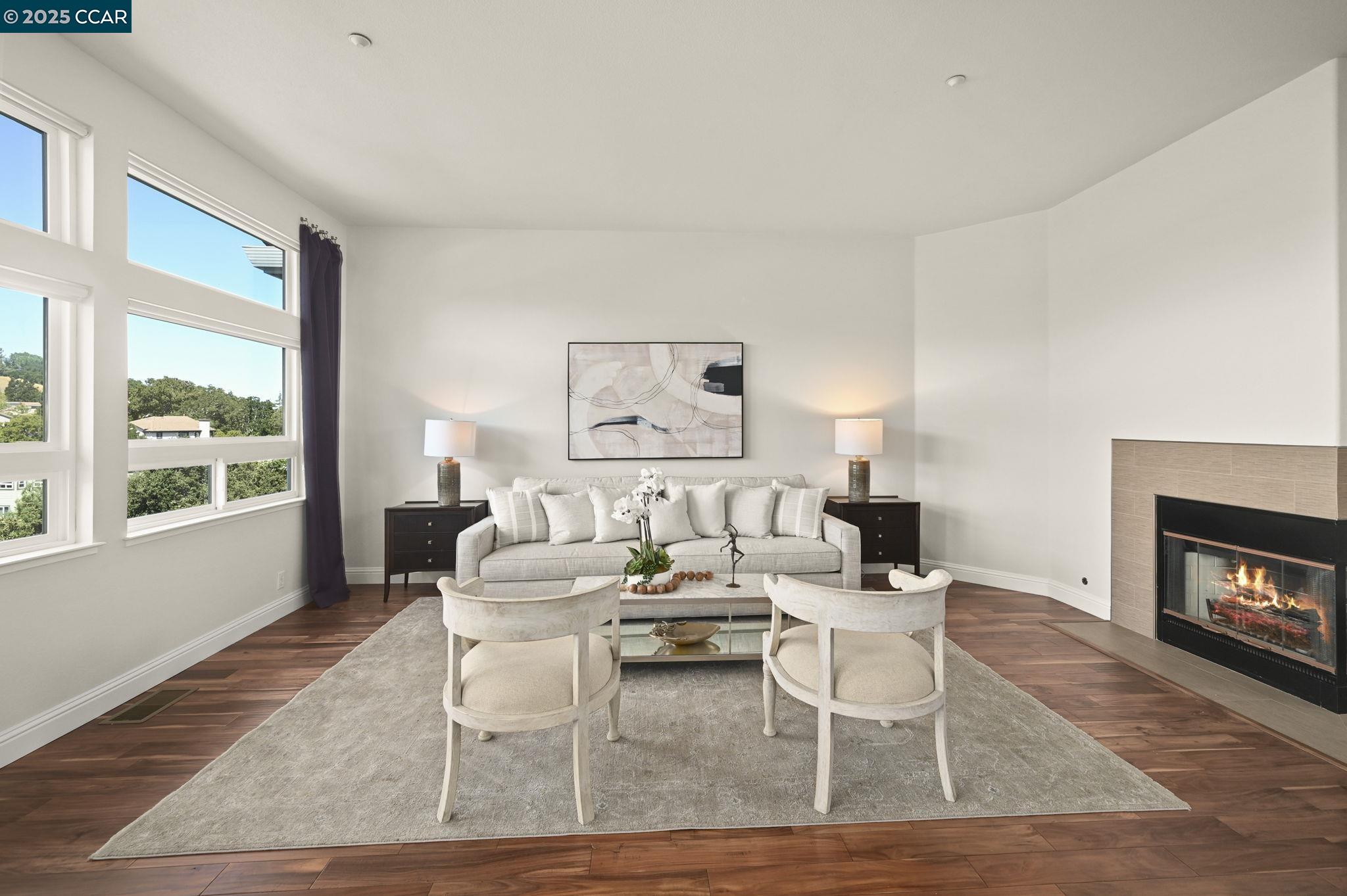 Detail Gallery Image 5 of 40 For 1063 Sunrise Ridge Dr, Lafayette,  CA 94549 - 4 Beds | 3/1 Baths