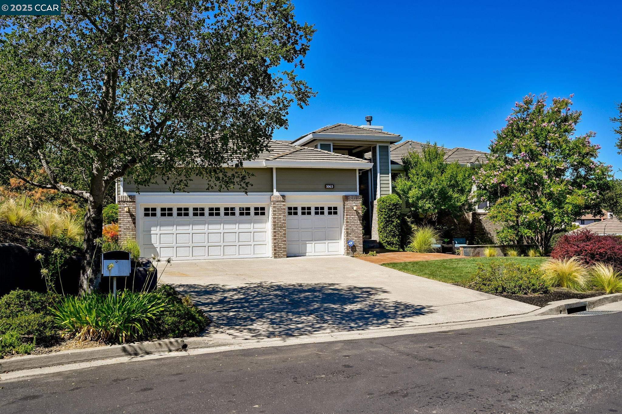 Detail Gallery Image 40 of 40 For 1063 Sunrise Ridge Dr, Lafayette,  CA 94549 - 4 Beds | 3/1 Baths