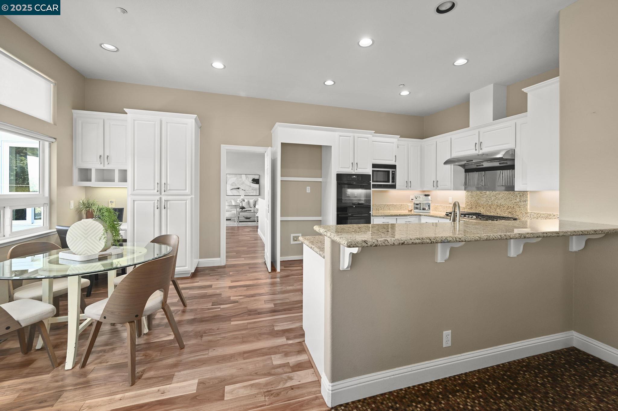 Detail Gallery Image 8 of 40 For 1063 Sunrise Ridge Dr, Lafayette,  CA 94549 - 4 Beds | 3/1 Baths