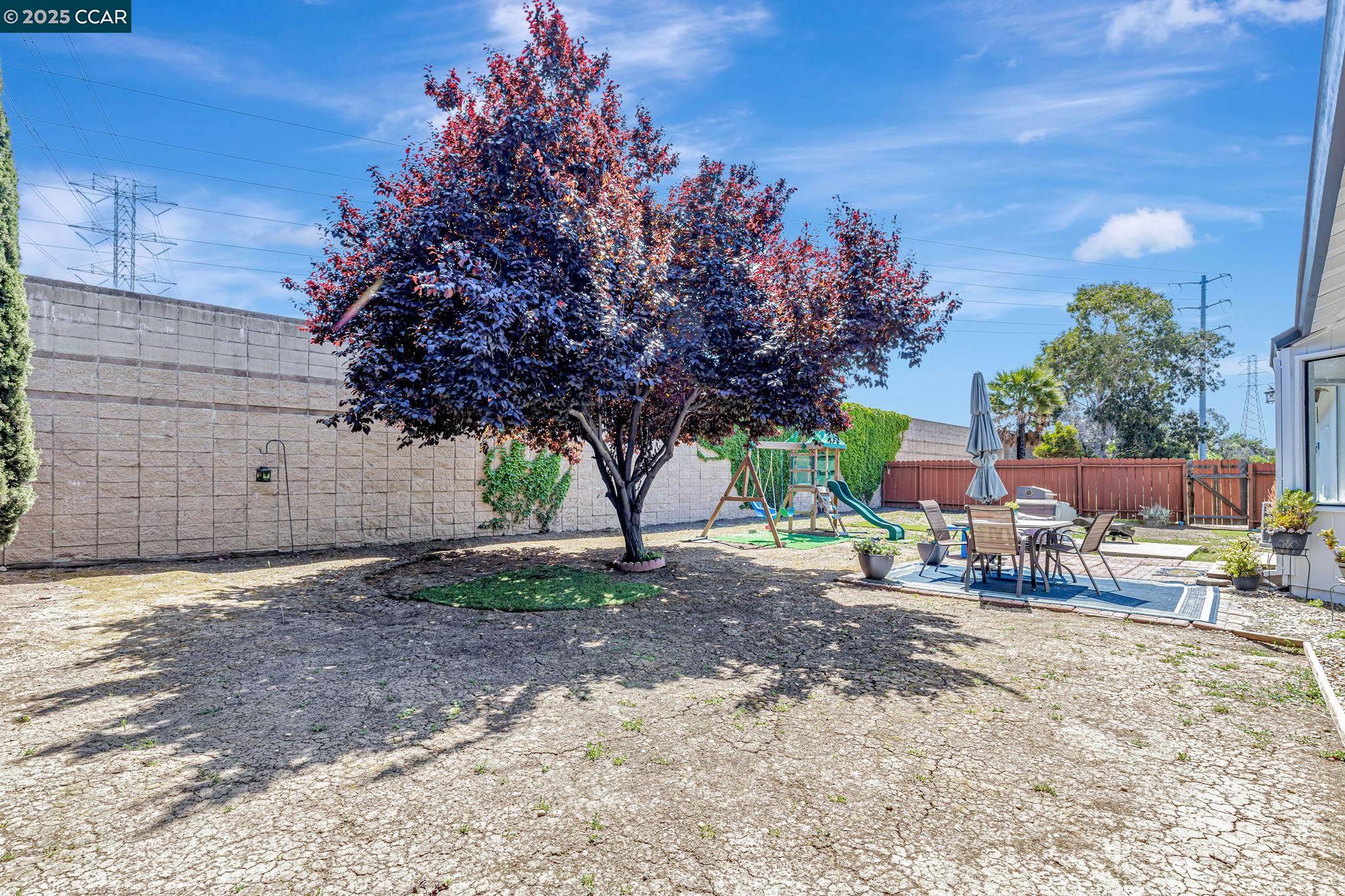Detail Gallery Image 28 of 35 For 1771 Schooner Way, Pittsburg,  CA 94565 - 3 Beds | 2 Baths
