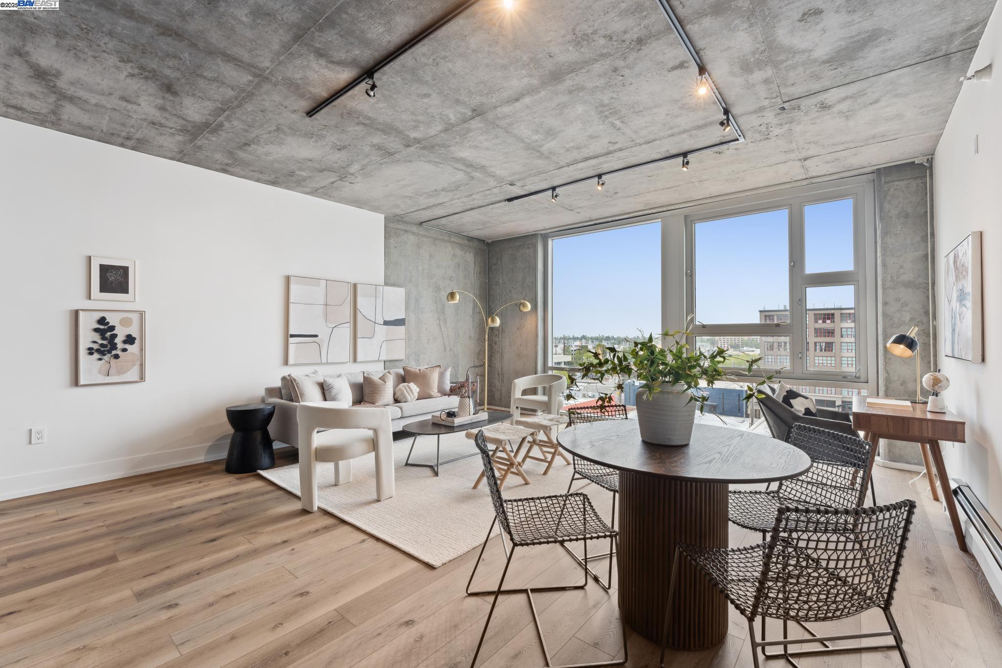 311 Oak St # 729, Oakland, California 94607, 1 Bedroom Bedrooms, 2 Rooms Rooms,1 BathroomBathrooms,Residential,For Sale,311 Oak St # 729,41094854