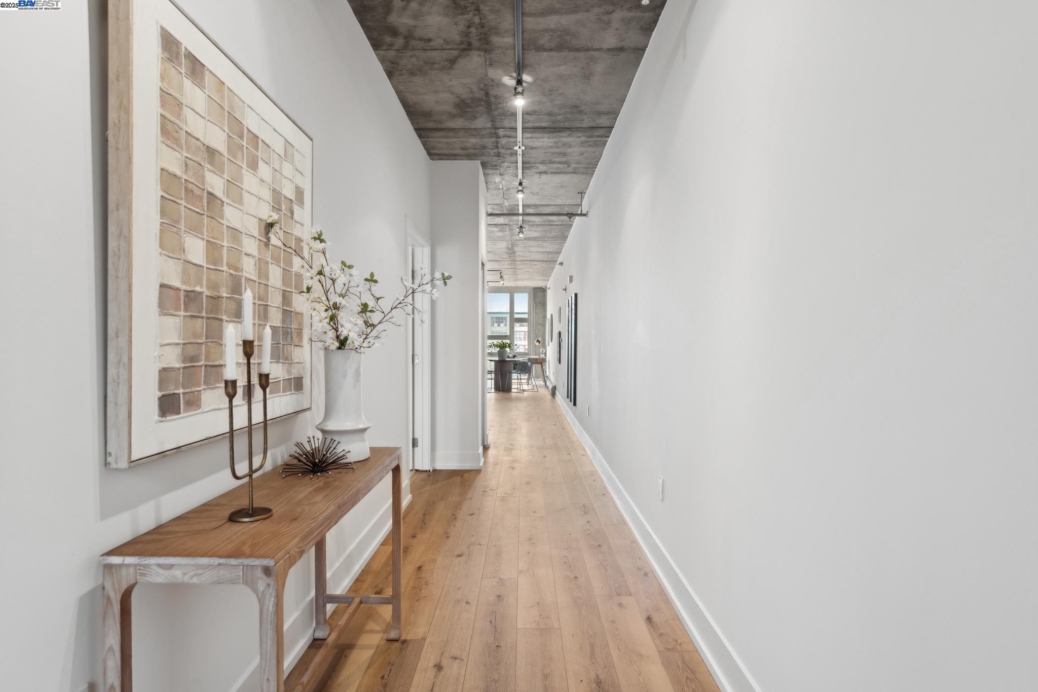311 Oak St # 729, Oakland, California 94607, 1 Bedroom Bedrooms, 2 Rooms Rooms,1 BathroomBathrooms,Residential,For Sale,311 Oak St # 729,41094854