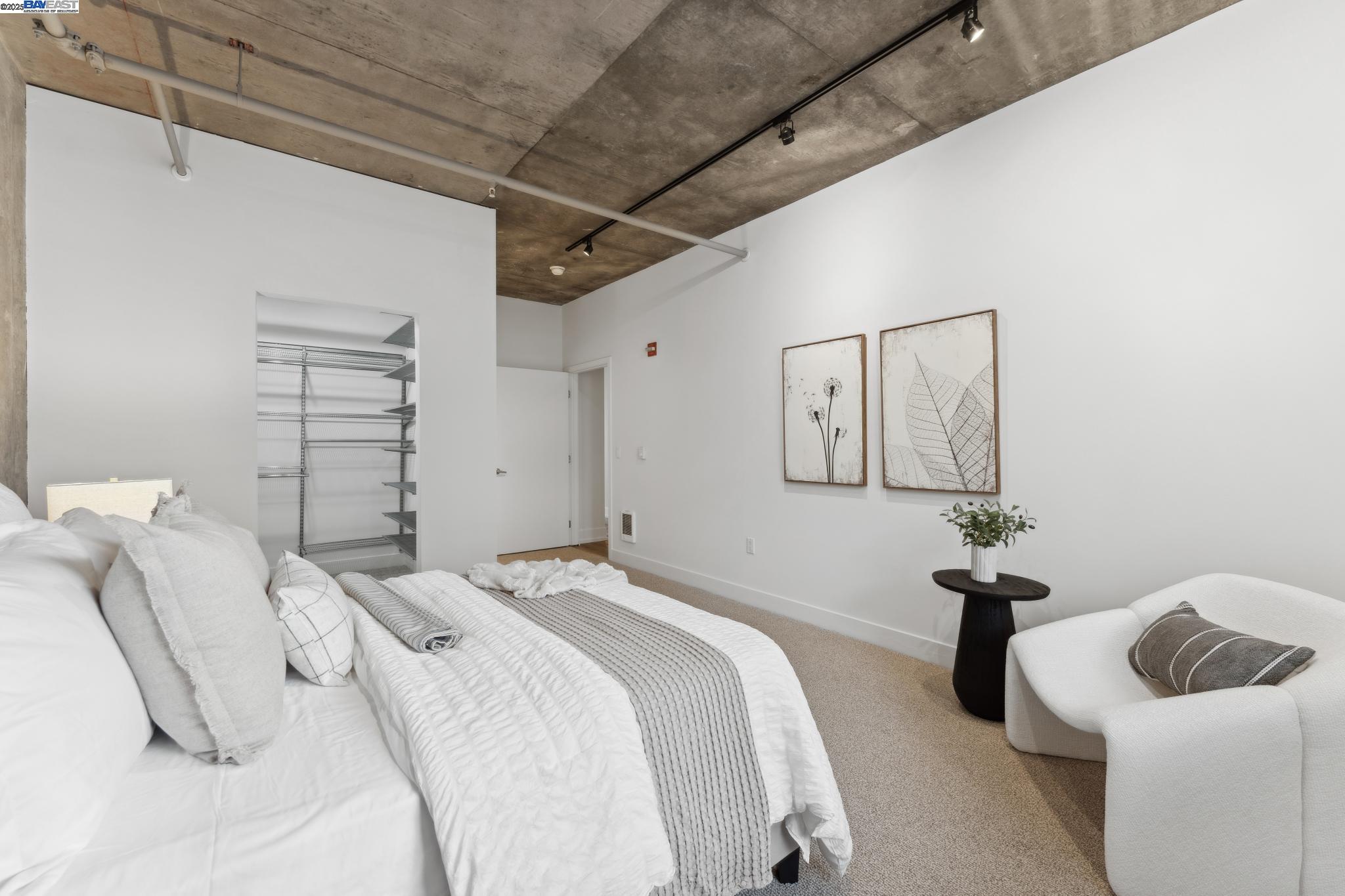 311 Oak St # 729, Oakland, California 94607, 1 Bedroom Bedrooms, 2 Rooms Rooms,1 BathroomBathrooms,Residential,For Sale,311 Oak St # 729,41094854