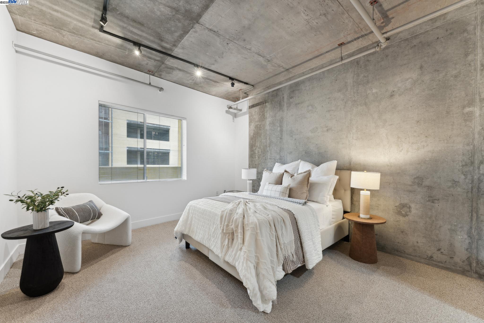 311 Oak St # 729, Oakland, California 94607, 1 Bedroom Bedrooms, 2 Rooms Rooms,1 BathroomBathrooms,Residential,For Sale,311 Oak St # 729,41094854