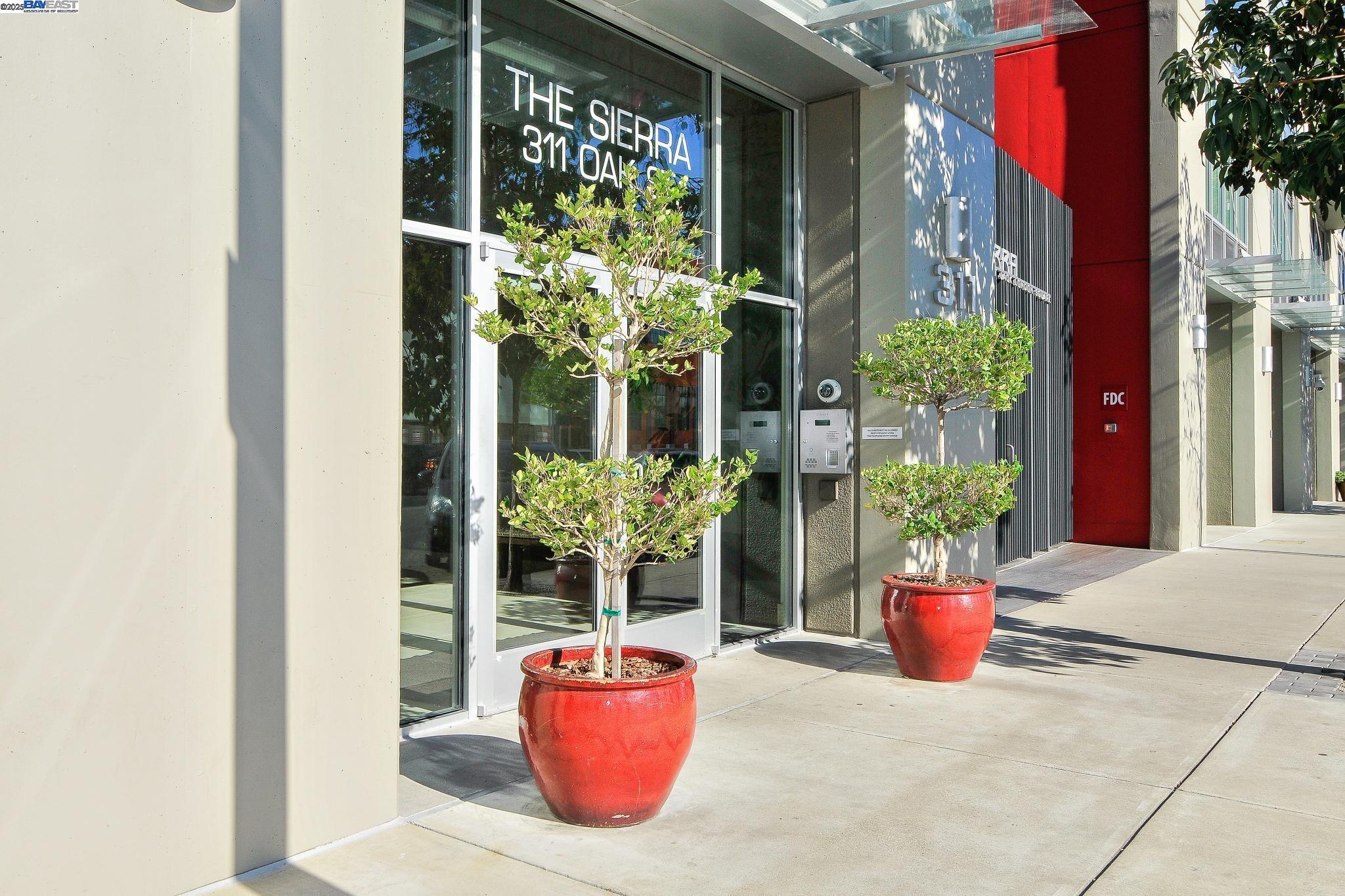 311 Oak St # 729, Oakland, California 94607, 1 Bedroom Bedrooms, 2 Rooms Rooms,1 BathroomBathrooms,Residential,For Sale,311 Oak St # 729,41094854