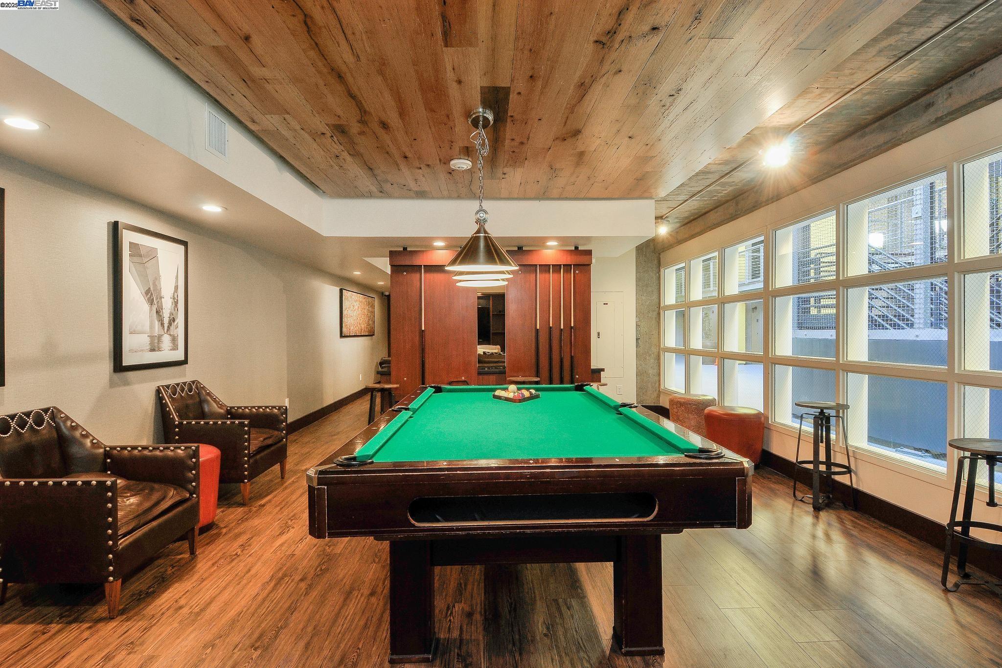 311 Oak St # 729, Oakland, California 94607, 1 Bedroom Bedrooms, 2 Rooms Rooms,1 BathroomBathrooms,Residential,For Sale,311 Oak St # 729,41094854