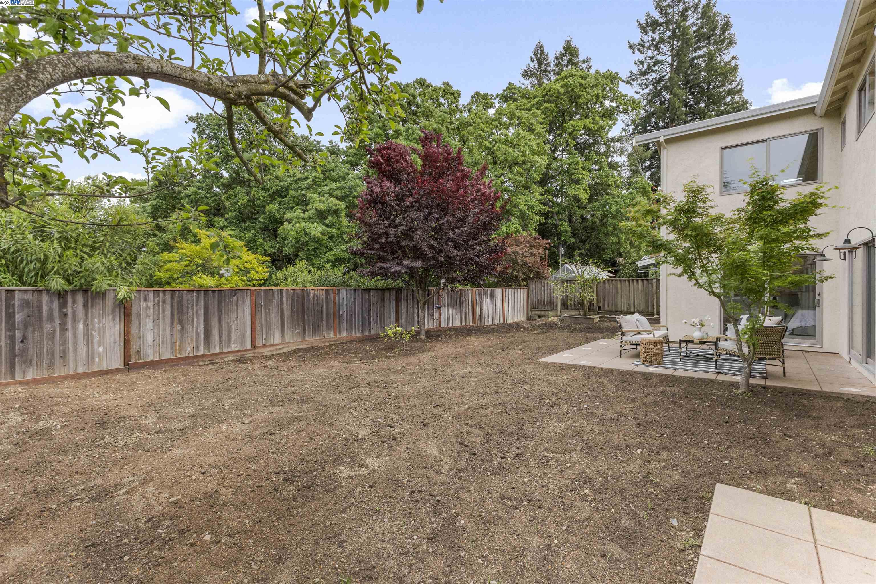 Detail Gallery Image 41 of 58 For 649 Sherree Dr, Martinez,  CA 94553 - 4 Beds | 2 Baths