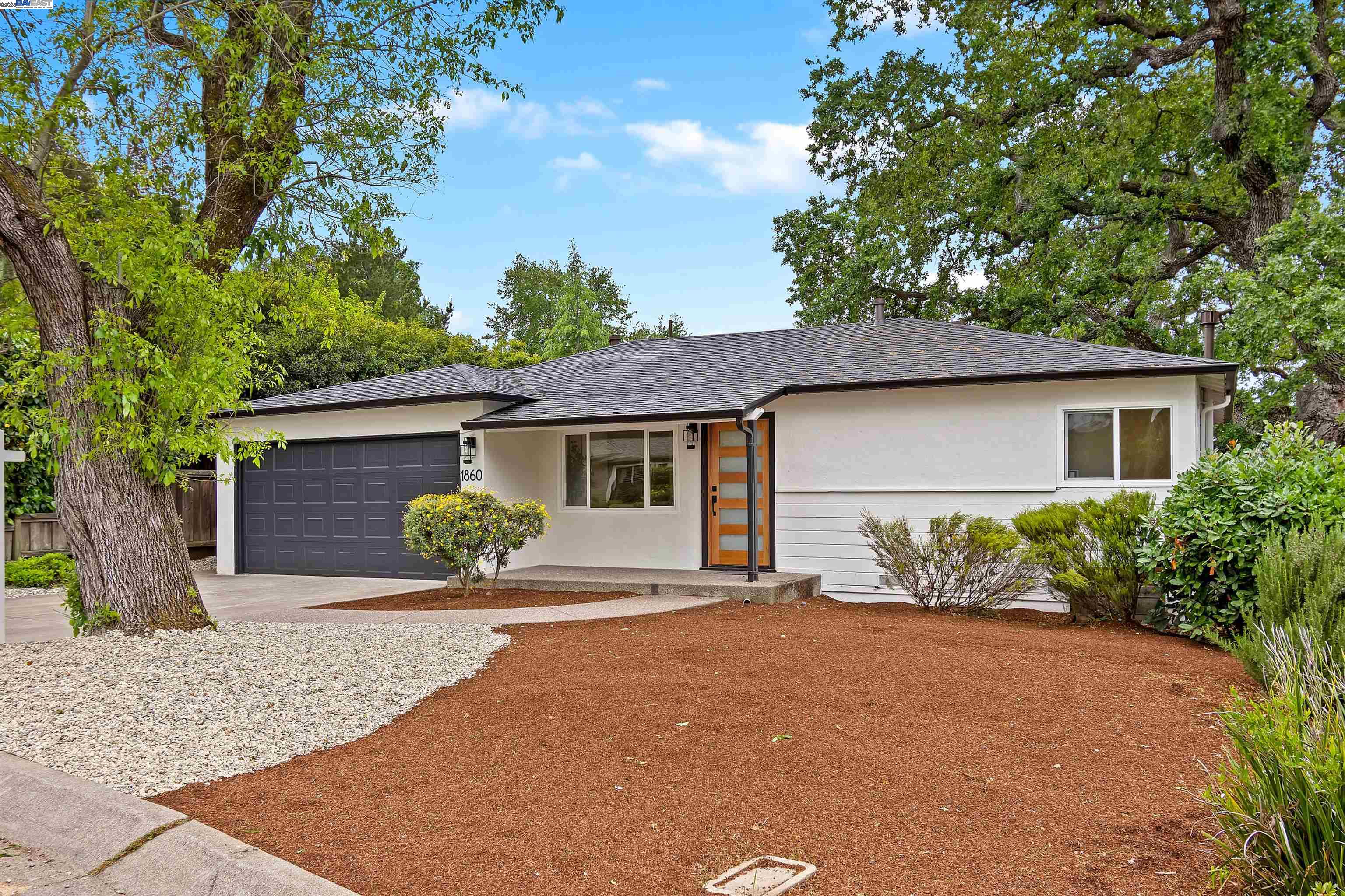 Detail Gallery Image 1 of 1 For 1860 Poplar Dr, Walnut Creek,  CA 94595 - 3 Beds | 2 Baths