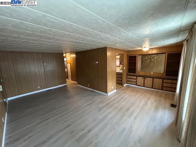 Detail Gallery Image 2 of 29 For 1200 W Winton #59,  Hayward,  CA 94545 - 2 Beds | 1 Baths