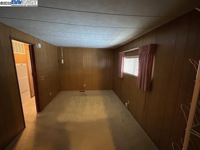 Detail Gallery Image 15 of 29 For 1200 W Winton #59,  Hayward,  CA 94545 - 2 Beds | 1 Baths