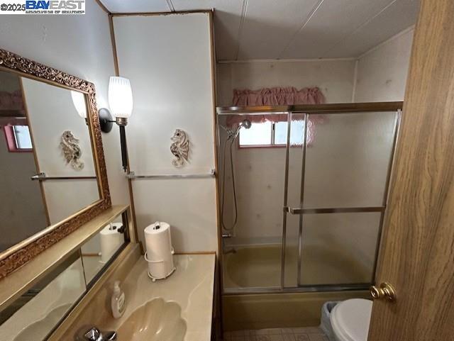 Detail Gallery Image 17 of 29 For 1200 W Winton #59,  Hayward,  CA 94545 - 2 Beds | 1 Baths