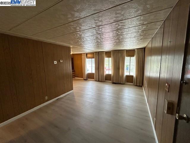 Detail Gallery Image 3 of 29 For 1200 W Winton #59,  Hayward,  CA 94545 - 2 Beds | 1 Baths