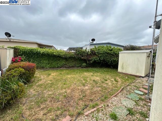 Detail Gallery Image 22 of 29 For 1200 W Winton #59,  Hayward,  CA 94545 - 2 Beds | 1 Baths